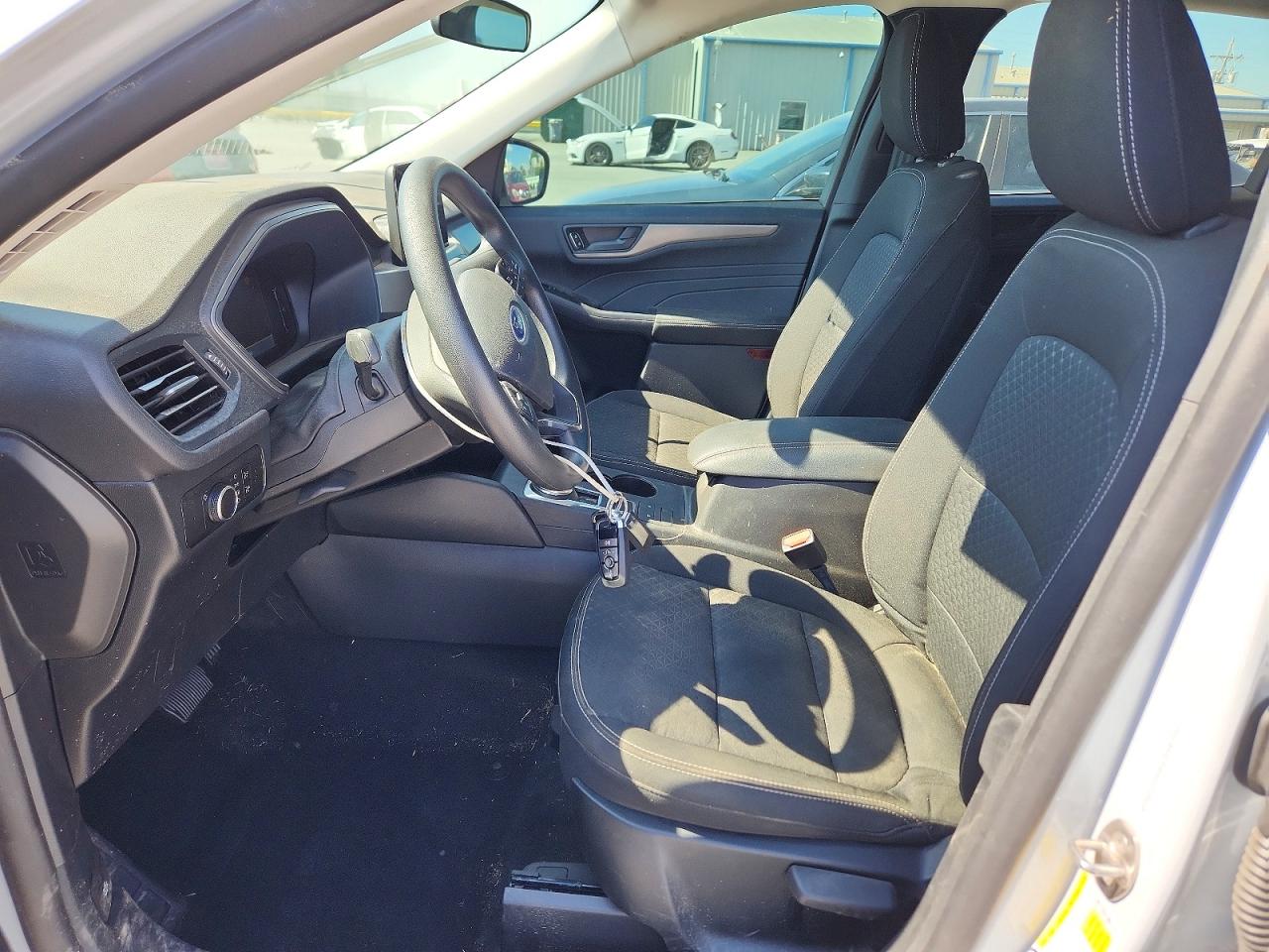 2025 Ford Escape Active White vin: 1FMCU0GN3SUB13208