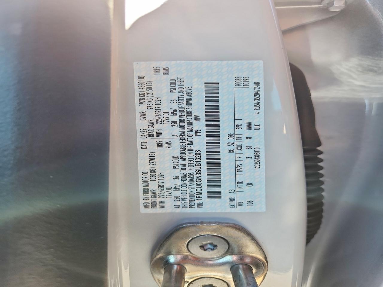 2025 Ford Escape Active White vin: 1FMCU0GN3SUB13208