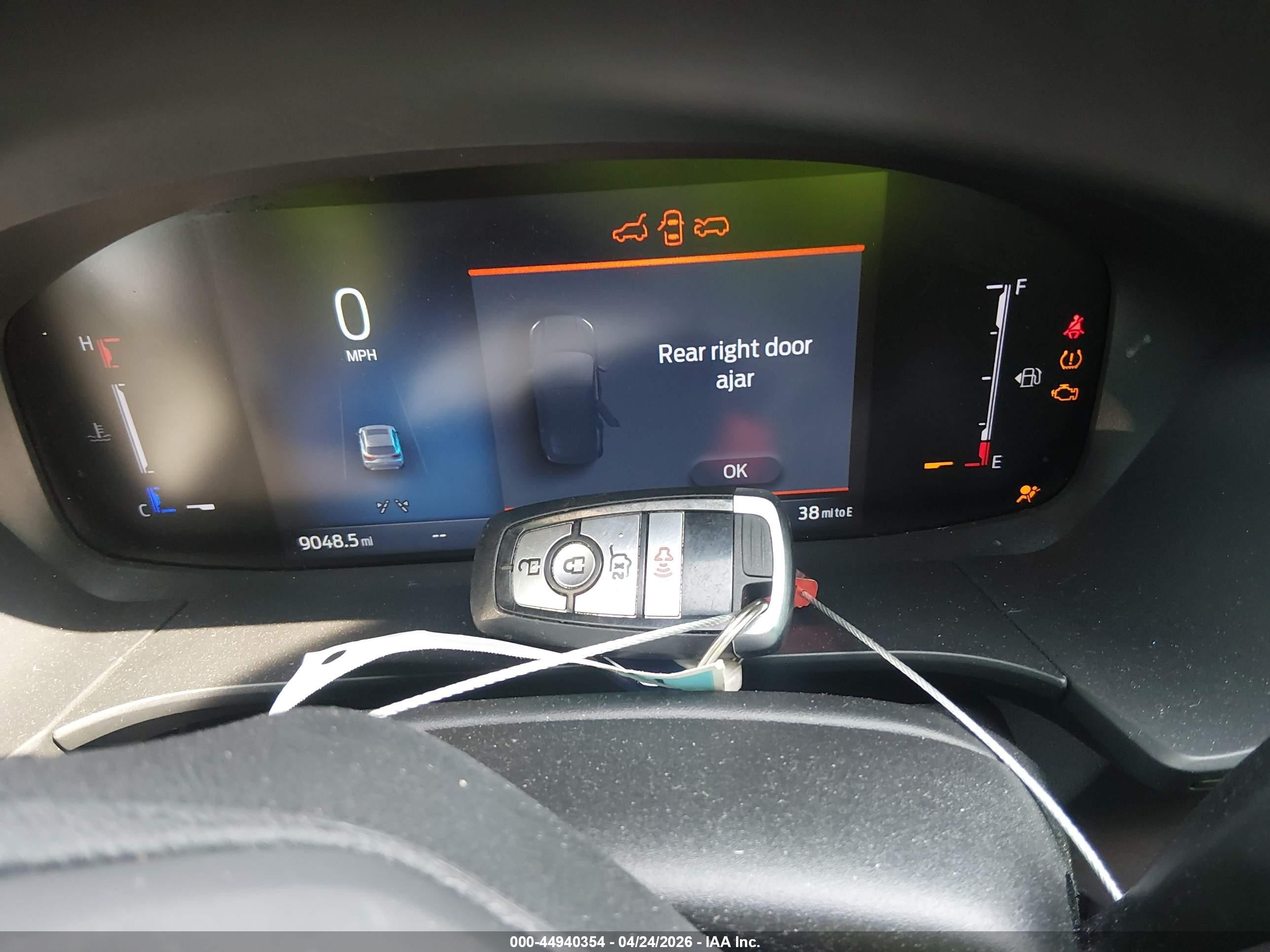 2025 Ford Escape Active White vin: 1FMCU0GN8SUB66910