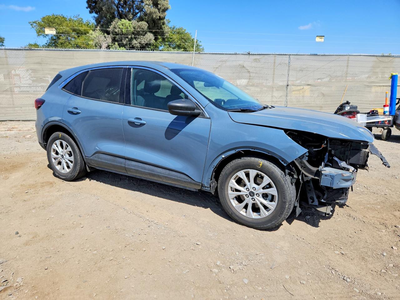 2023 Ford Escape Active Синий vin: 1FMCU0GNXPUA02775