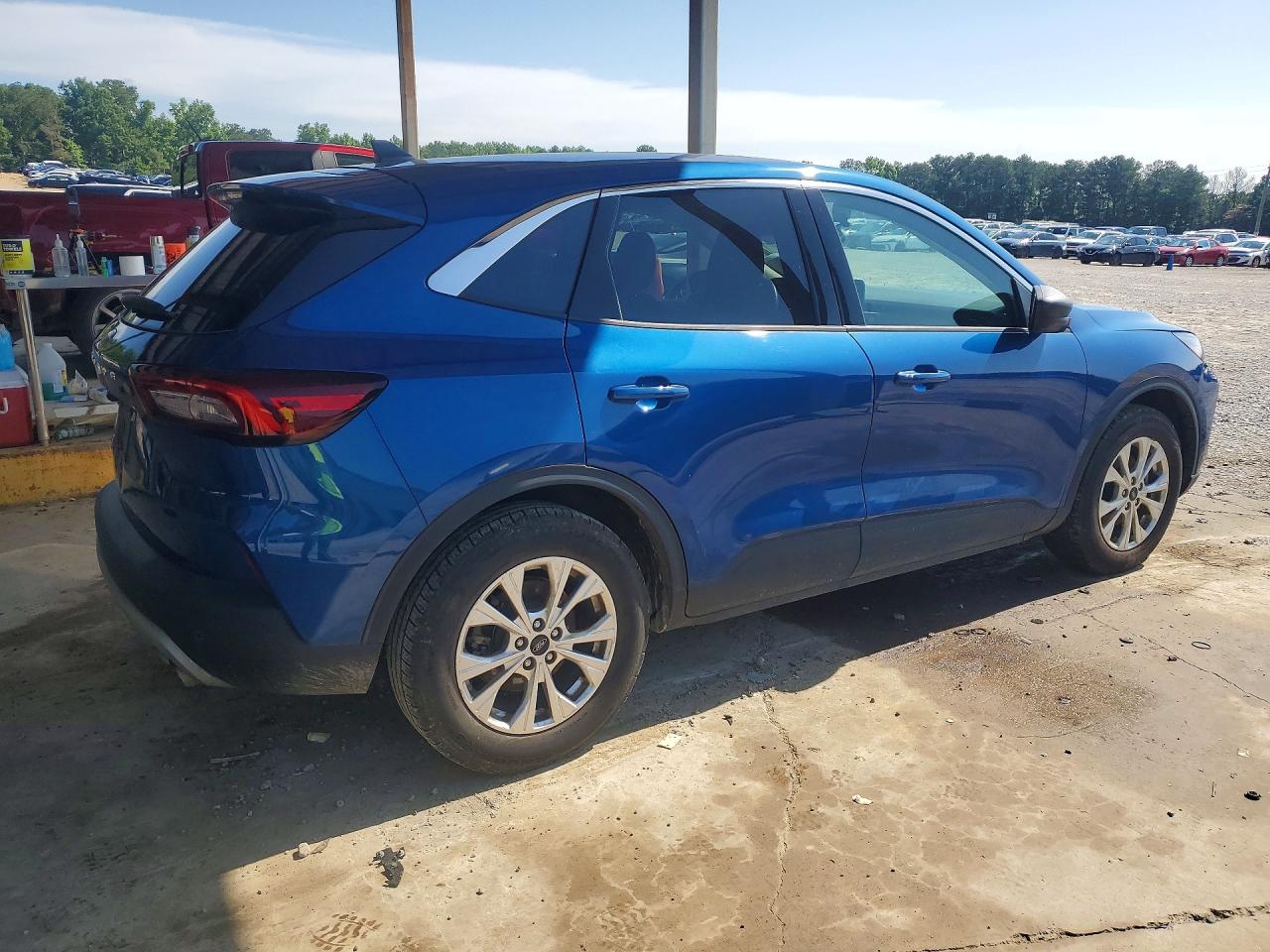 2023 Ford Escape Active Blue vin: 1FMCU0GNXPUA12965