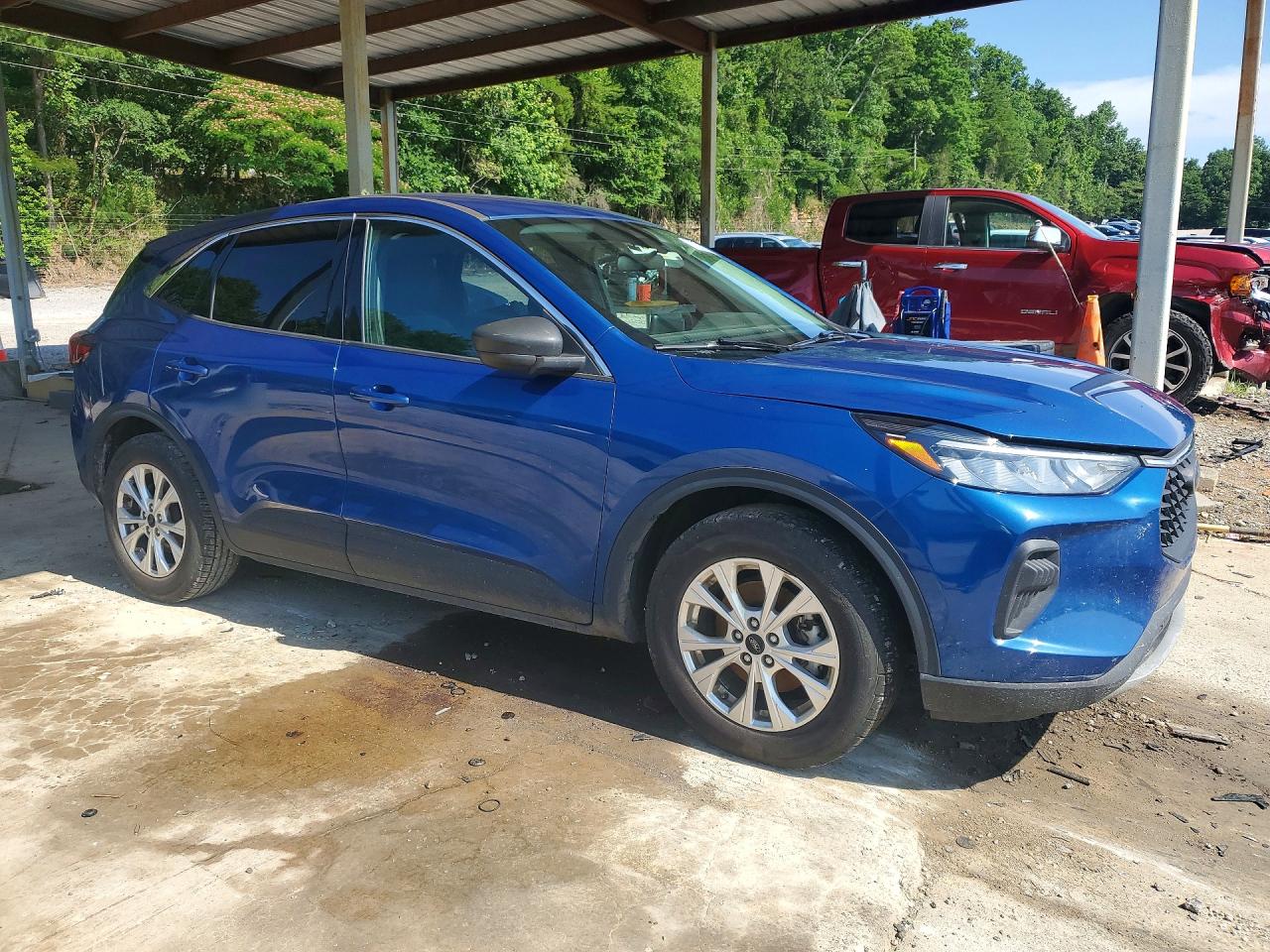 2023 Ford Escape Active Blue vin: 1FMCU0GNXPUA12965