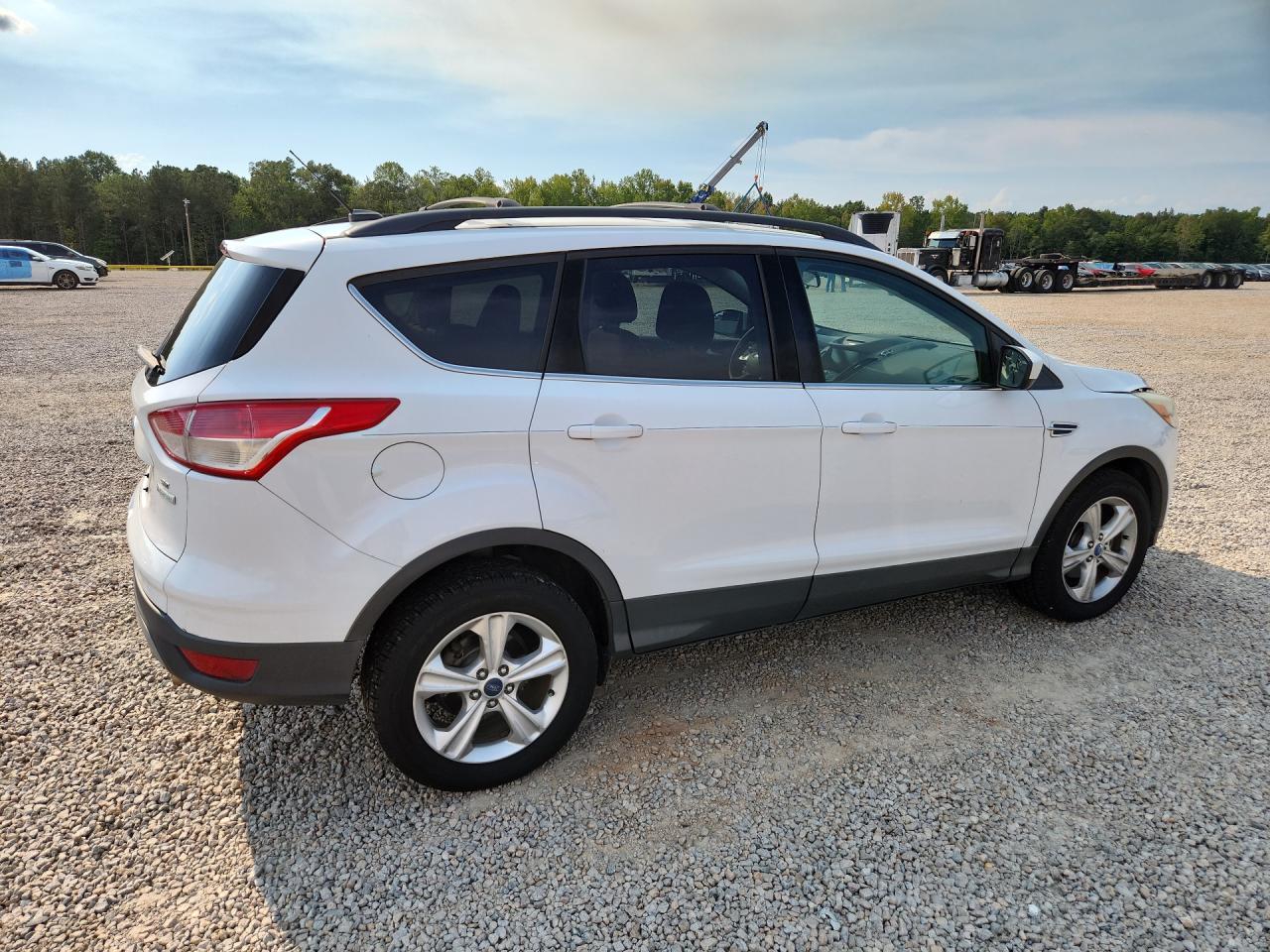 2013 Ford Escape Se White vin: 1FMCU0GX0DUC98435