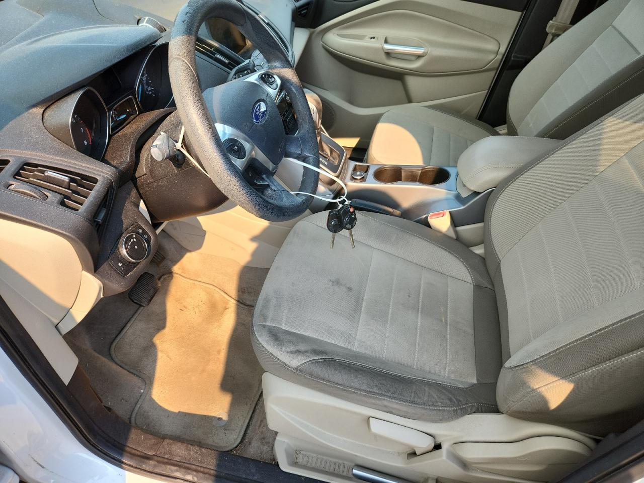 2013 Ford Escape Se White vin: 1FMCU0GX0DUC98435