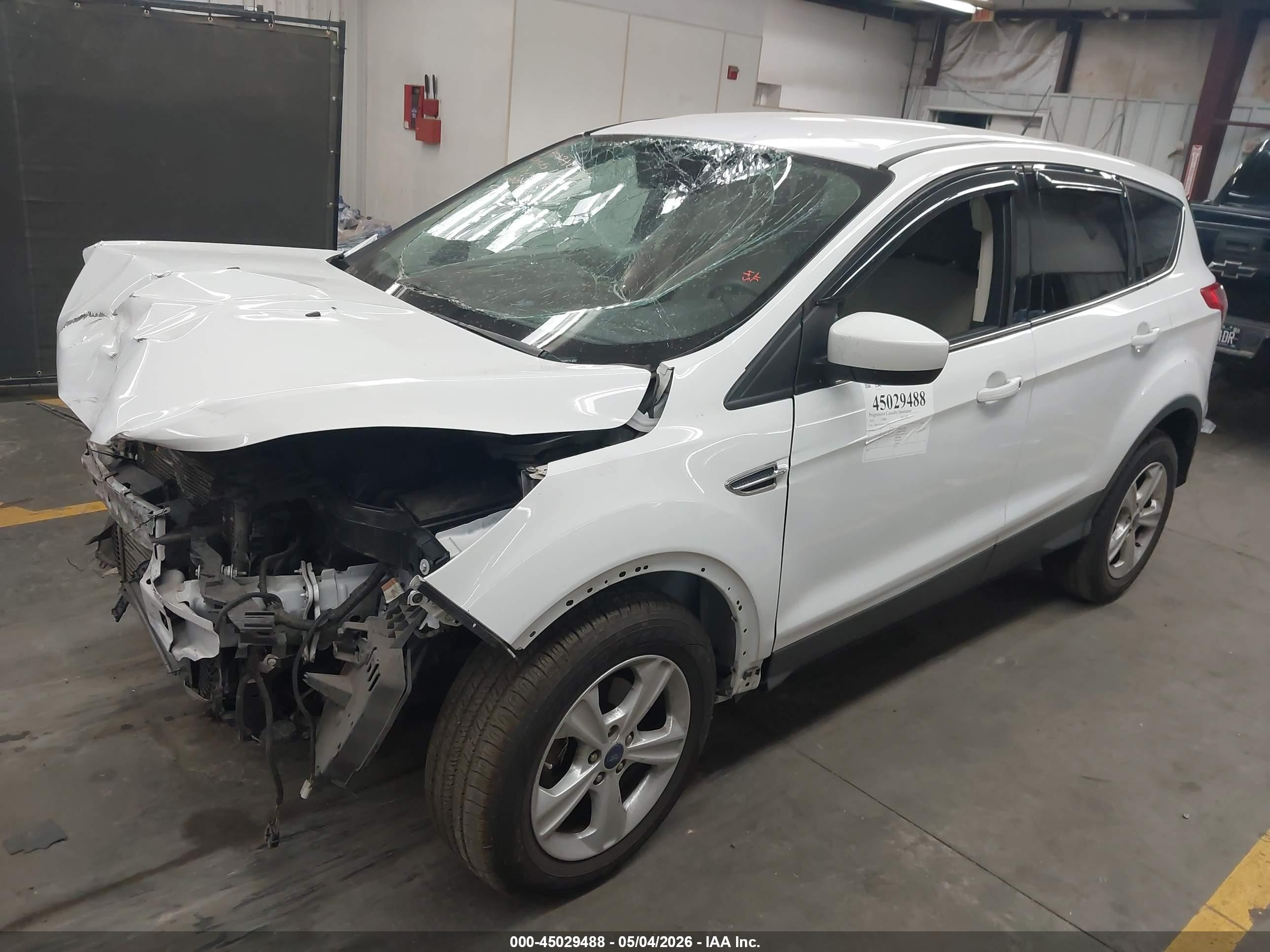 2014 Ford Escape Se White vin: 1FMCU0GX0EUA19079