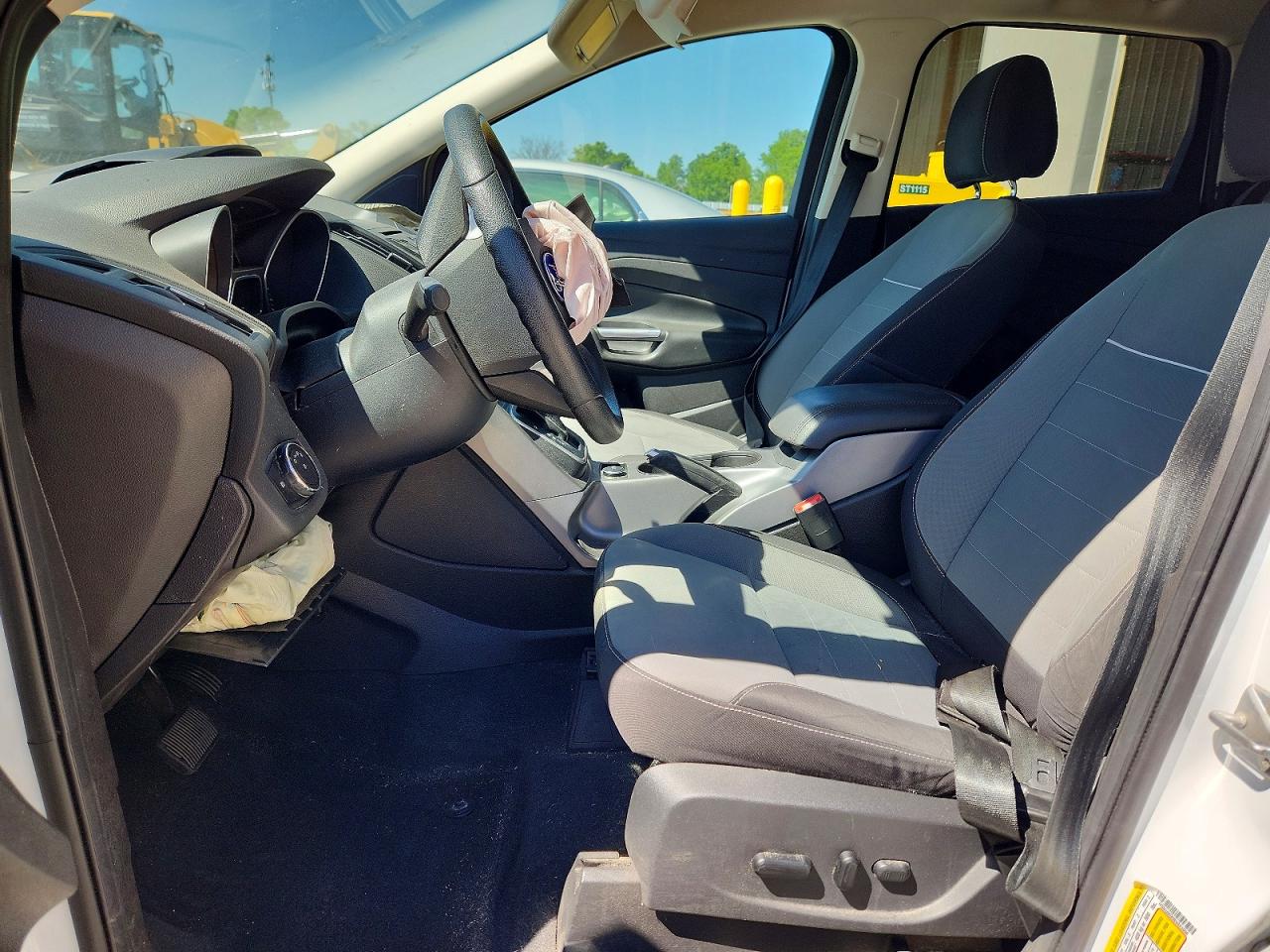 2014 Ford Escape Se White vin: 1FMCU0GX0EUA93098