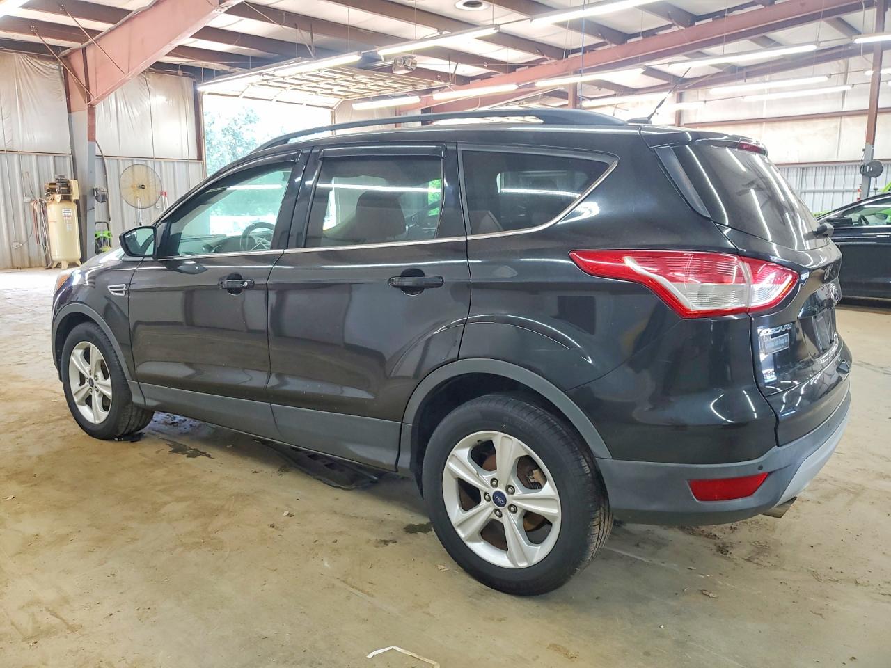 2014 Ford Escape Se Черный vin: 1FMCU0GX0EUB53686