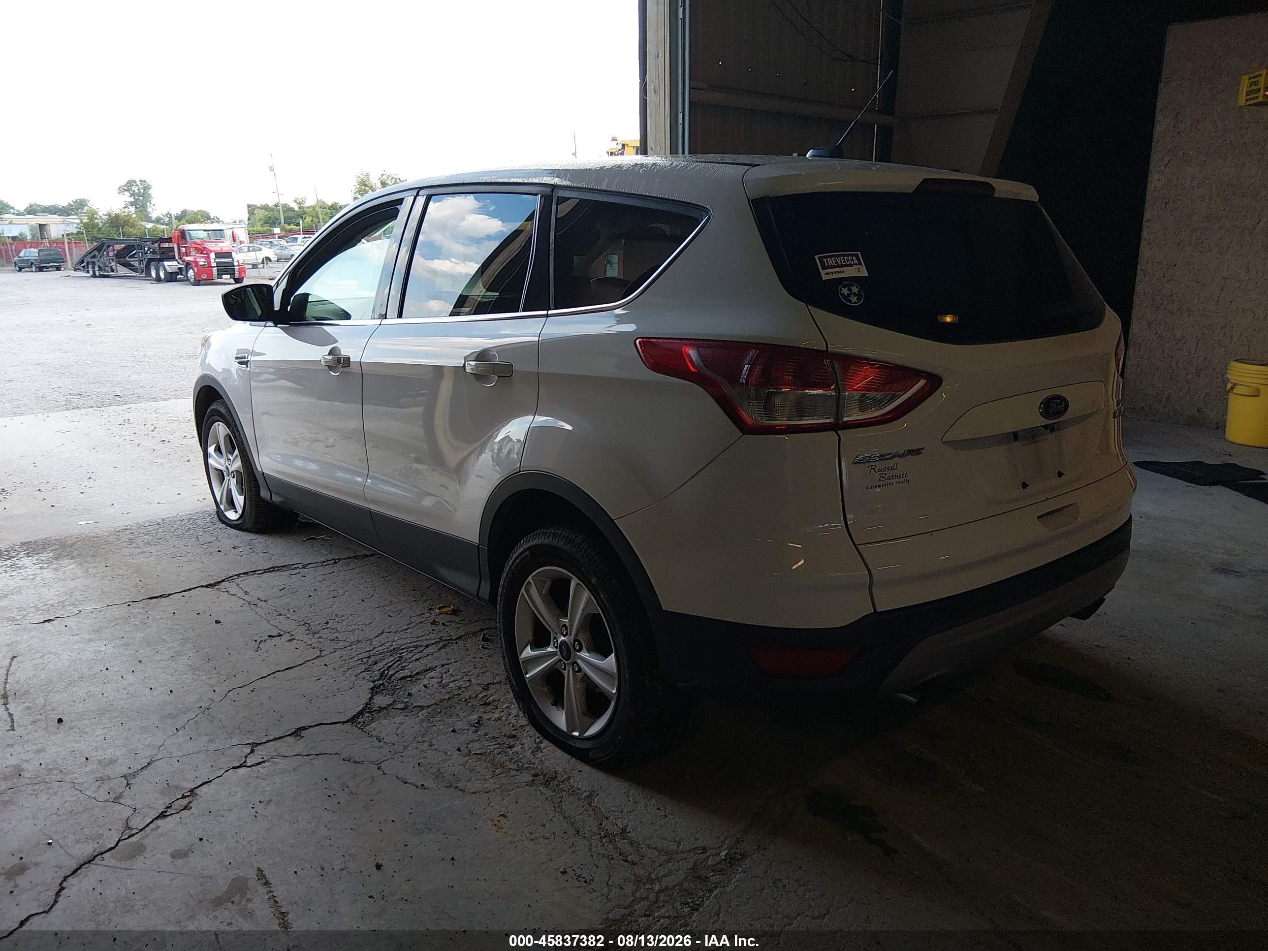 2014 Ford Escape Se White vin: 1FMCU0GX0EUB65417