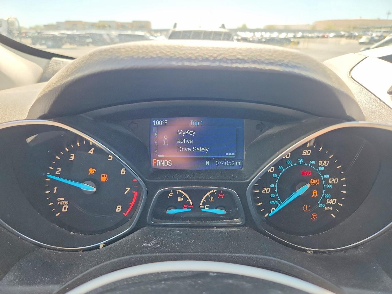 2014 Ford Escape Se Red vin: 1FMCU0GX0EUB76840
