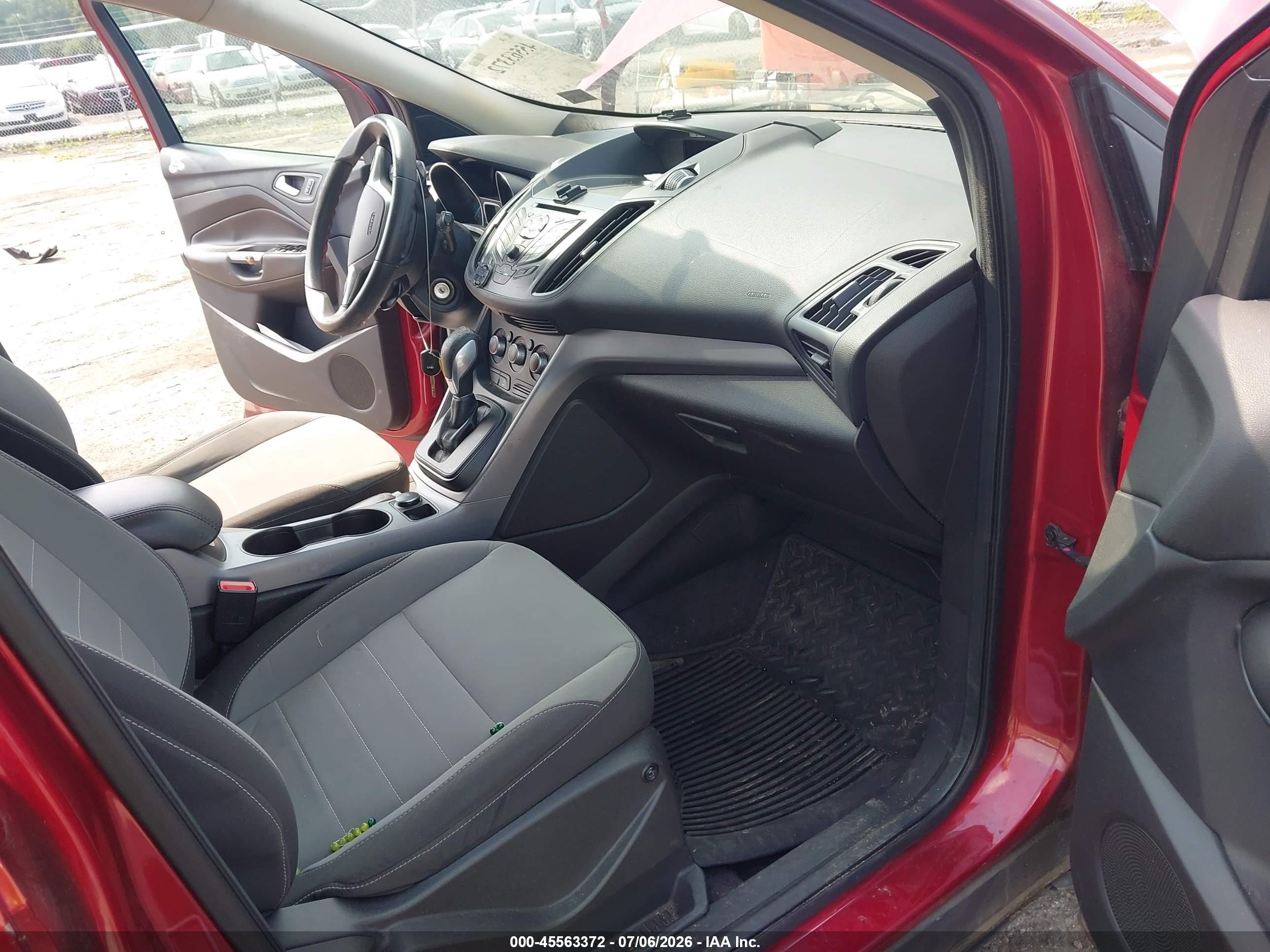 2014 Ford Escape Se Maroon vin: 1FMCU0GX0EUB94058
