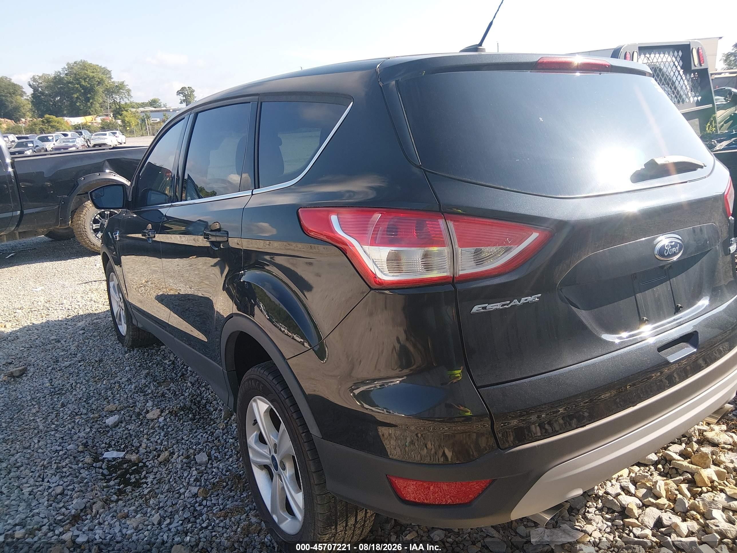 2014 Ford Escape Se Черный vin: 1FMCU0GX0EUC04667