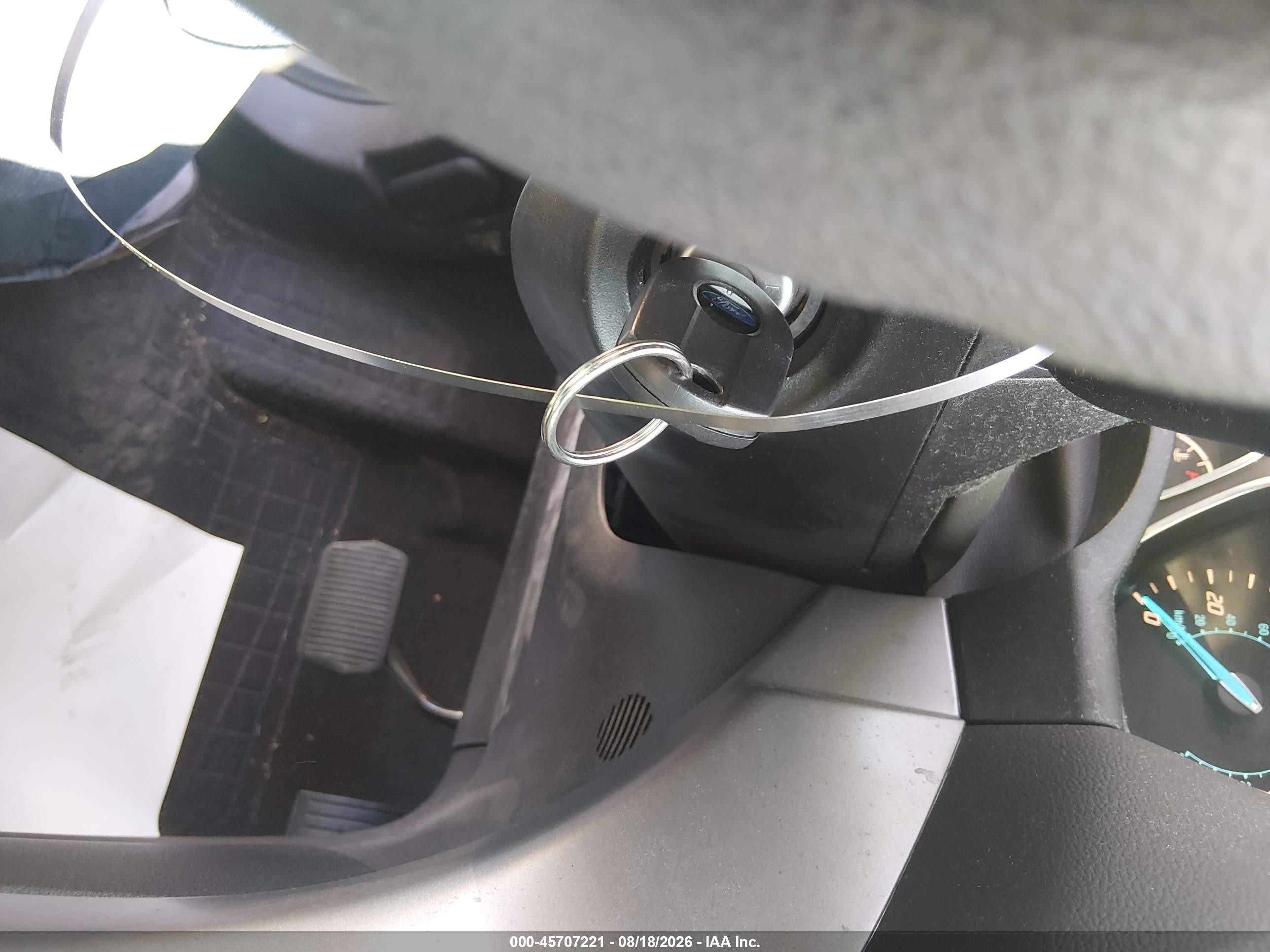 2014 Ford Escape Se Черный vin: 1FMCU0GX0EUC04667