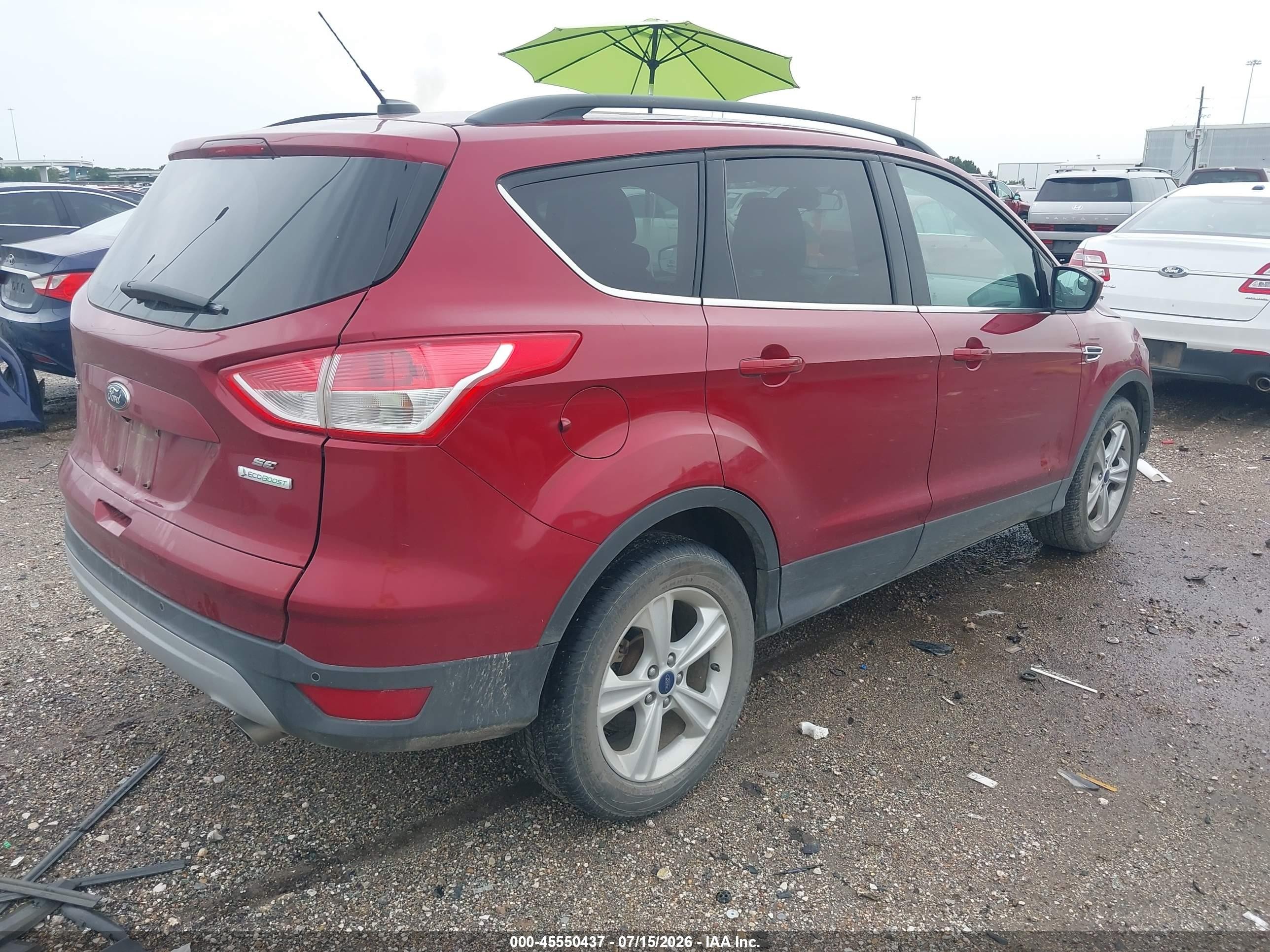 2014 Ford Escape Se Красный vin: 1FMCU0GX0EUC07486