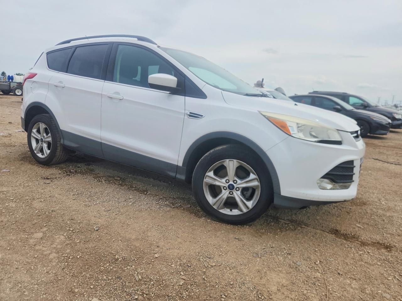 2014 Ford Escape Se White vin: 1FMCU0GX0EUE00768