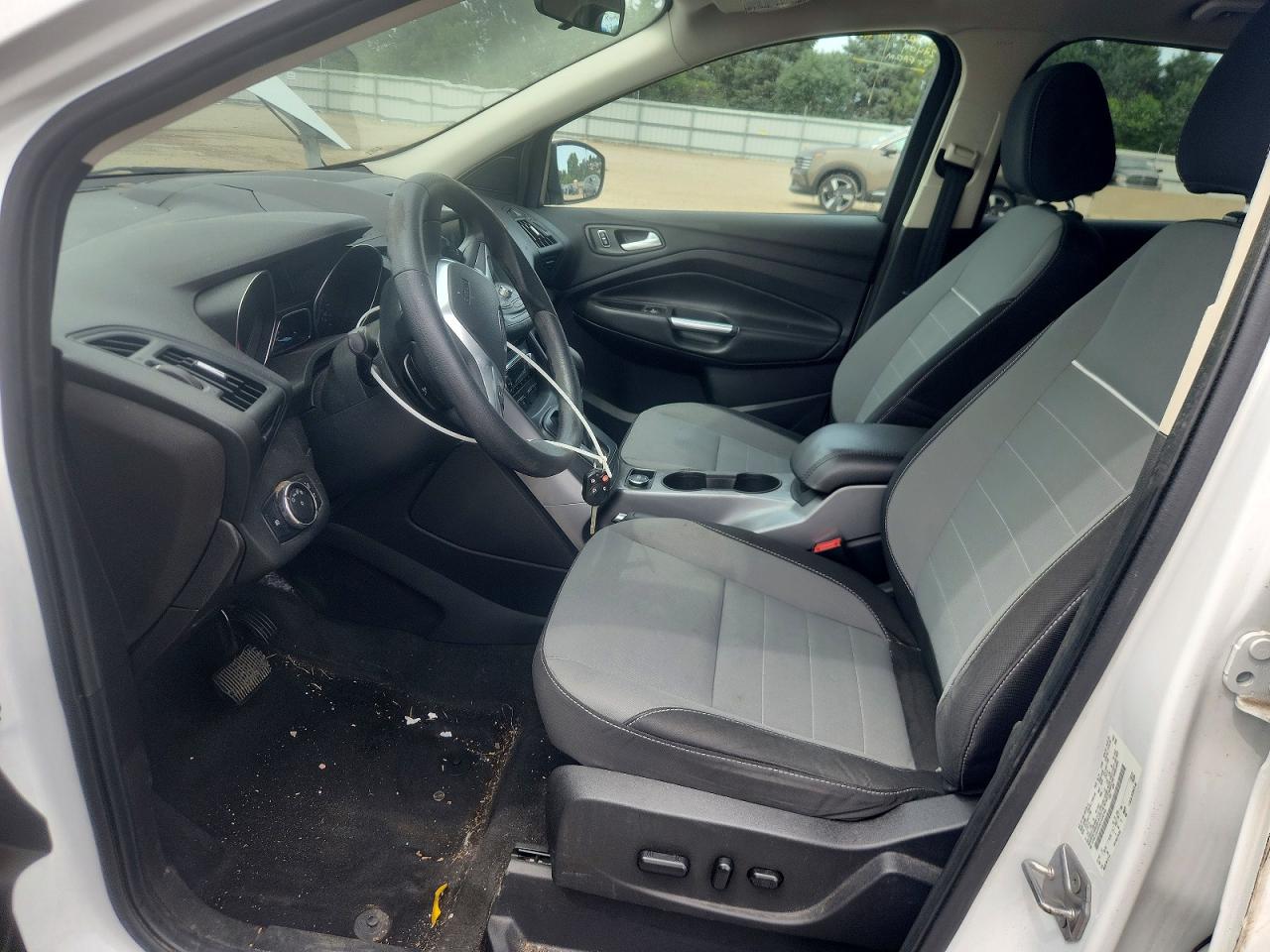 2014 Ford Escape Se White vin: 1FMCU0GX0EUE00768