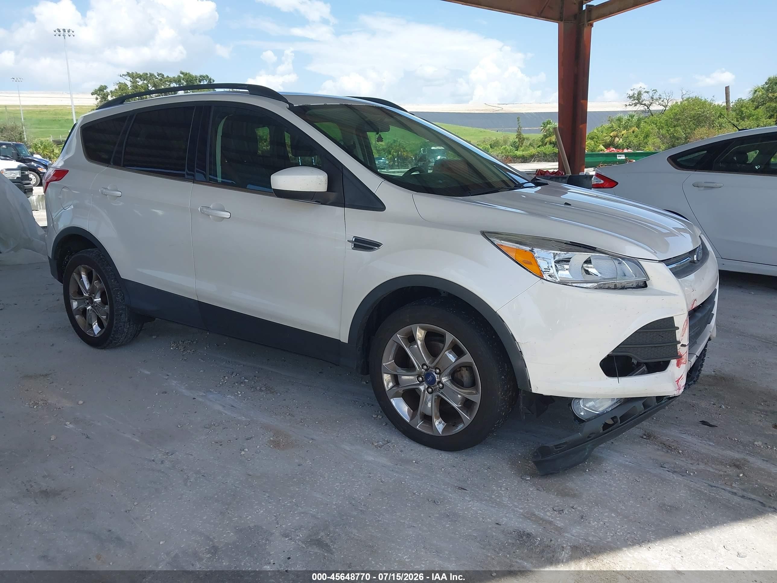 2014 Ford Escape Se White vin: 1FMCU0GX0EUE20941