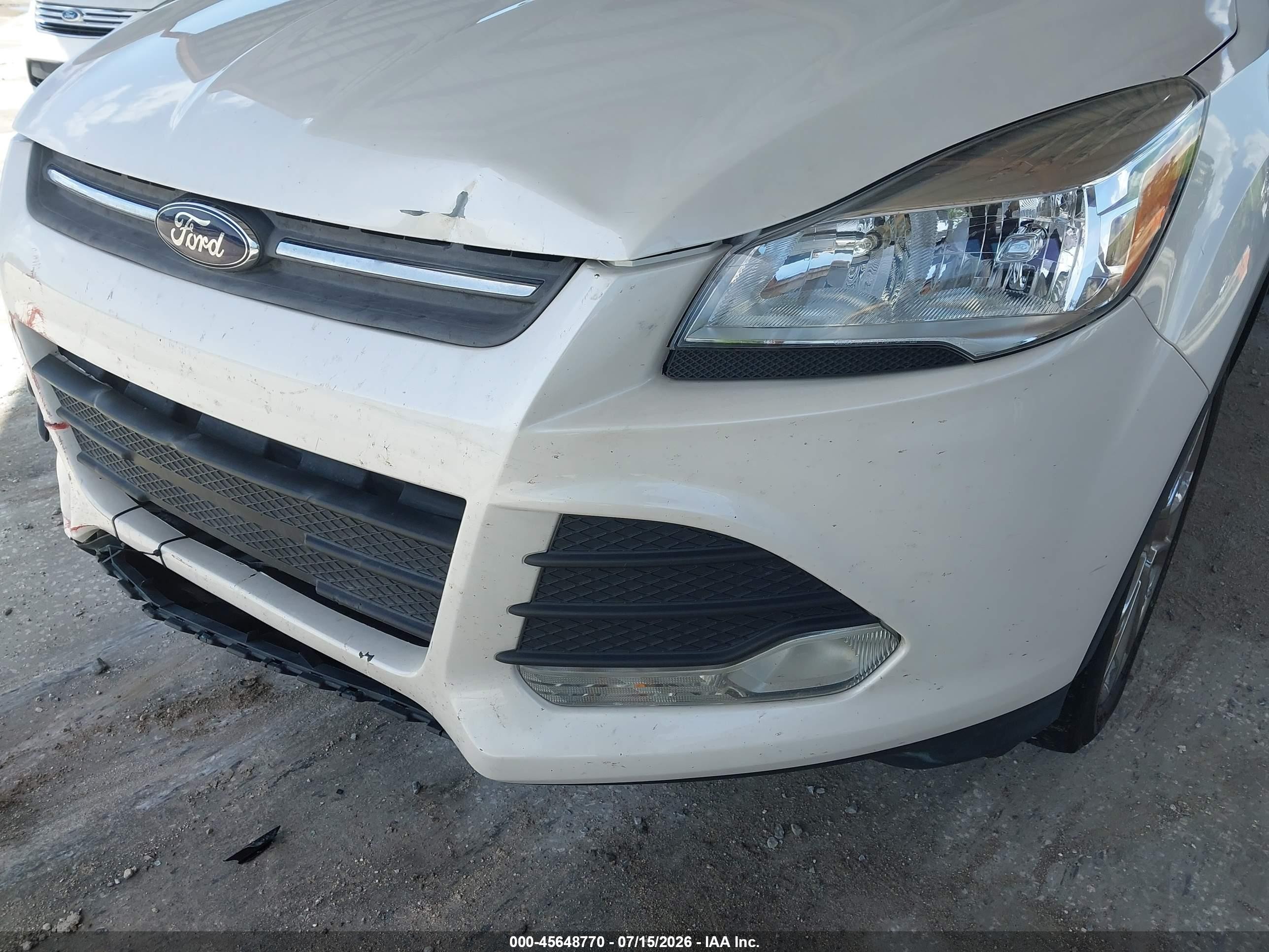 2014 Ford Escape Se White vin: 1FMCU0GX0EUE20941