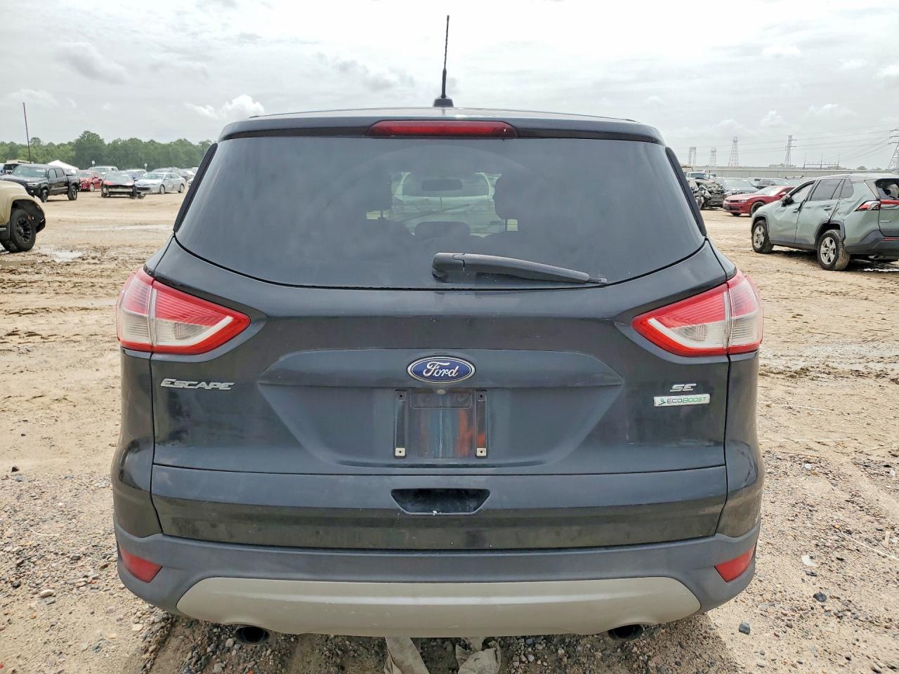 2015 Ford Escape Se Черный vin: 1FMCU0GX0FUA07452