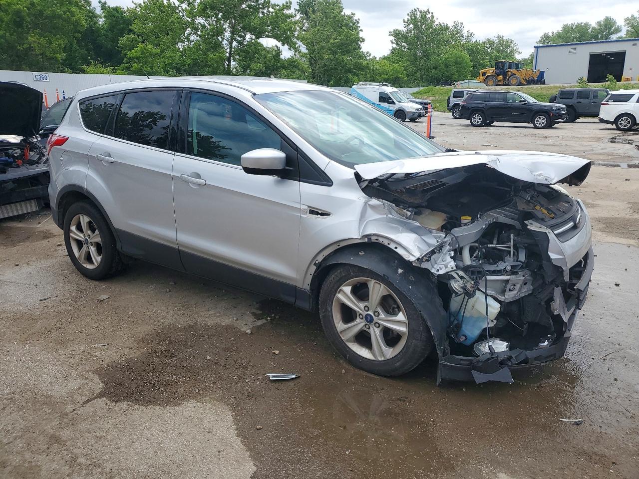2015 Ford Escape Se Серебряный vin: 1FMCU0GX0FUB05977