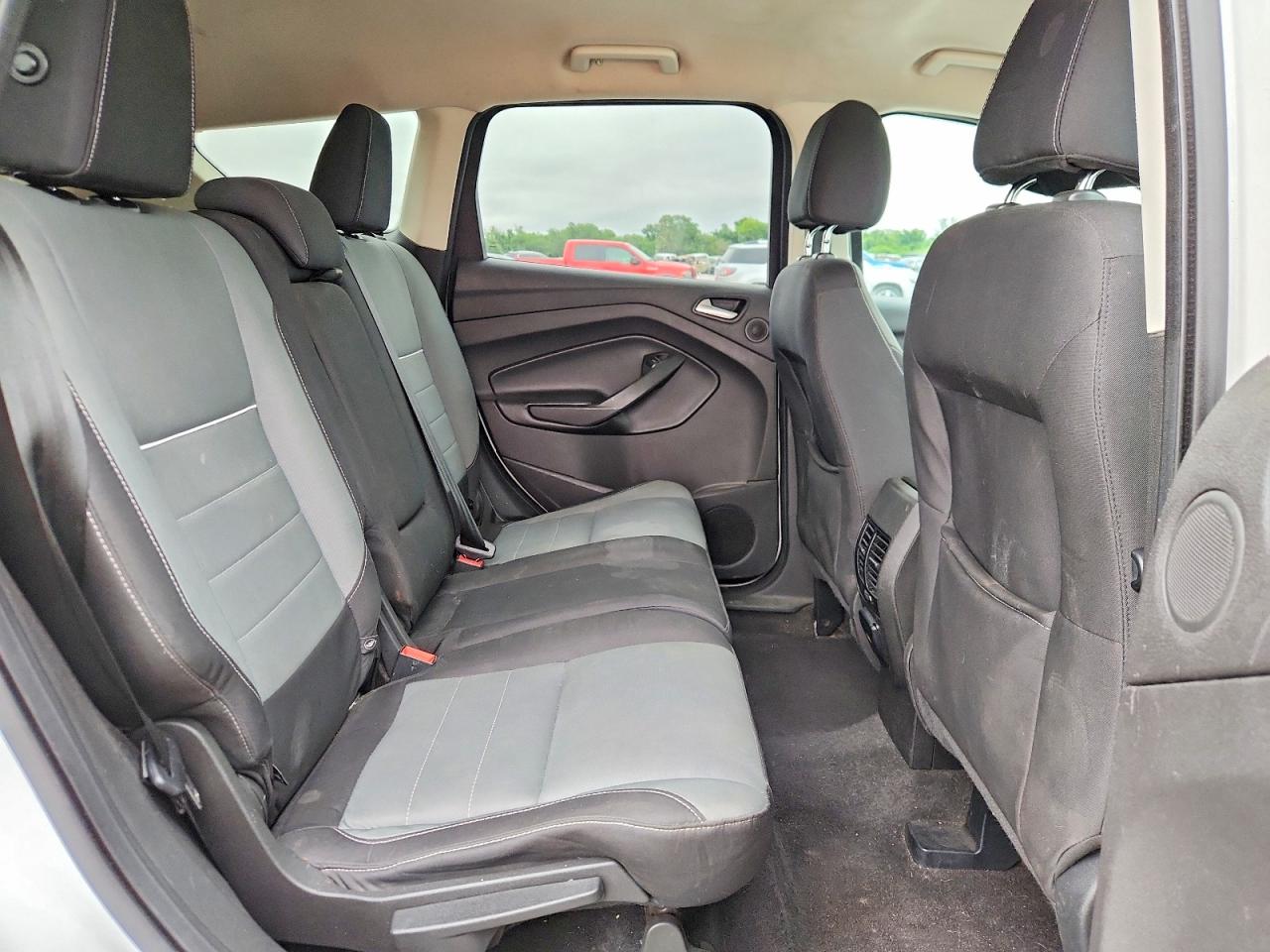2015 Ford Escape Se White vin: 1FMCU0GX0FUB06059