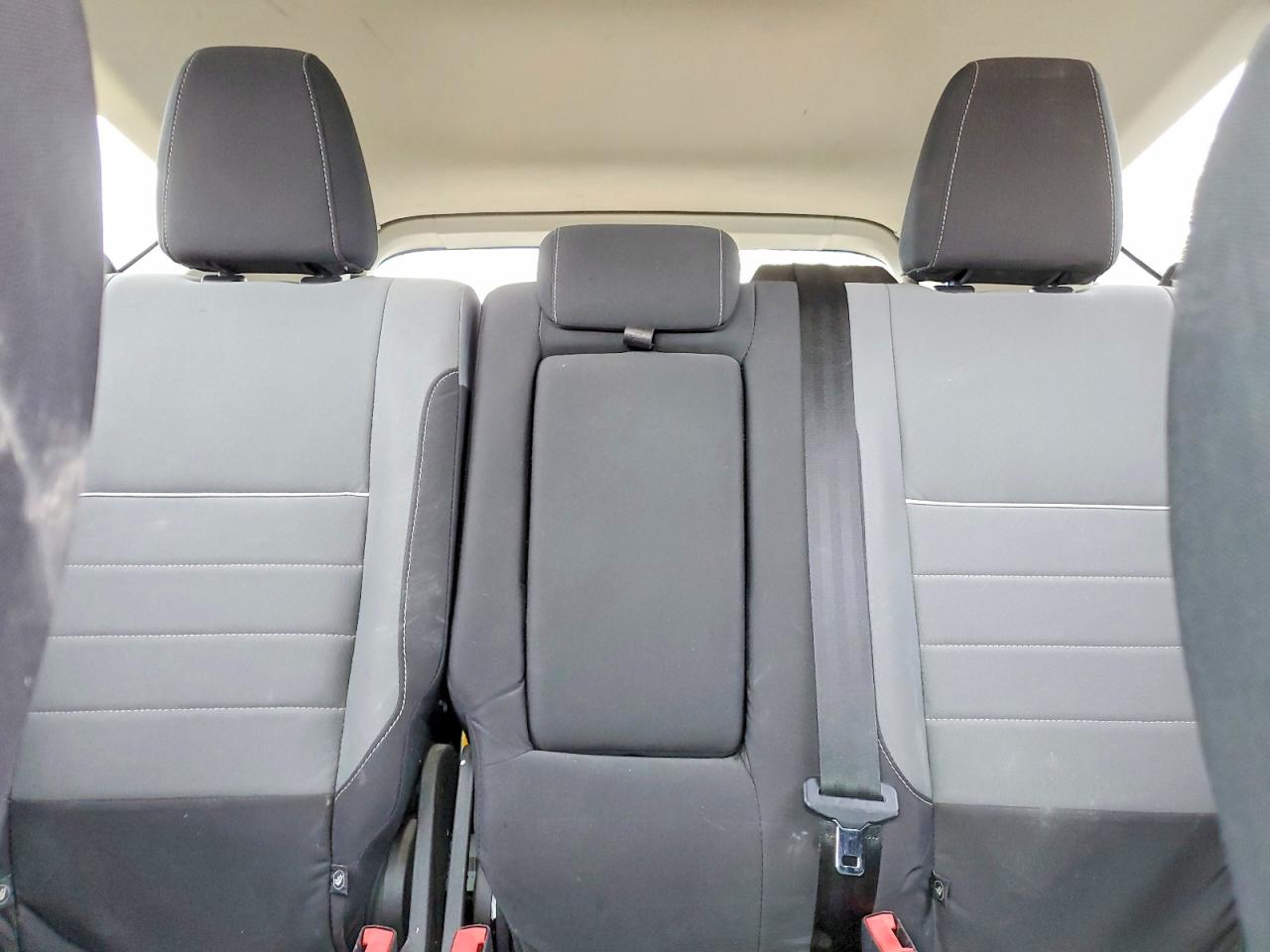 2015 Ford Escape Se White vin: 1FMCU0GX0FUB83871