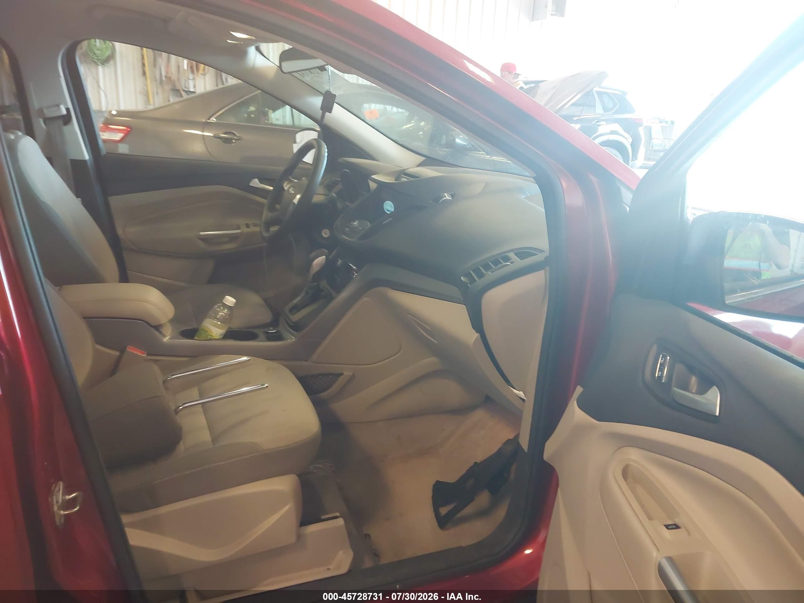 2016 Ford Escape Se Red vin: 1FMCU0GX0GUA52084