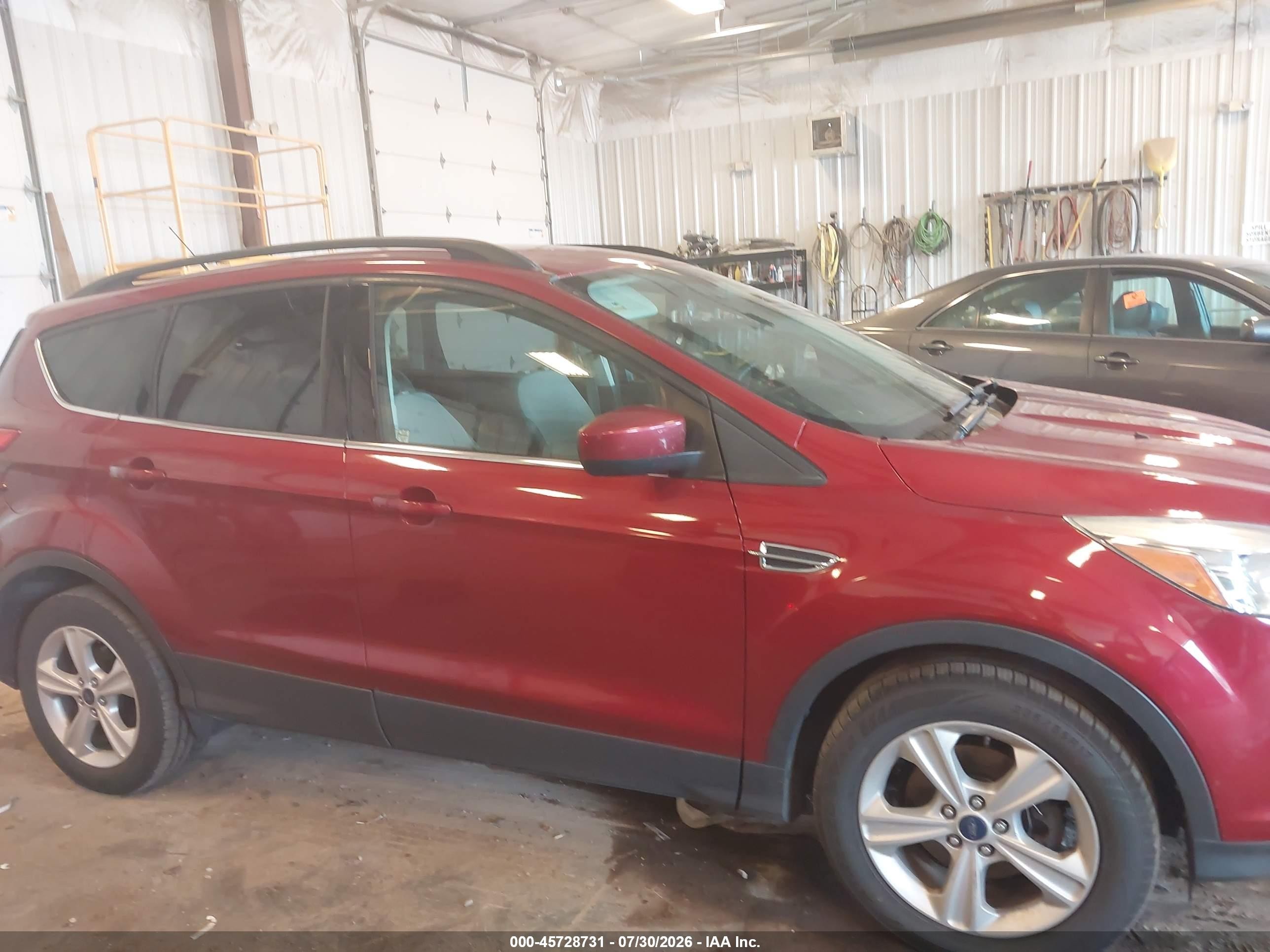 2016 Ford Escape Se Red vin: 1FMCU0GX0GUA52084