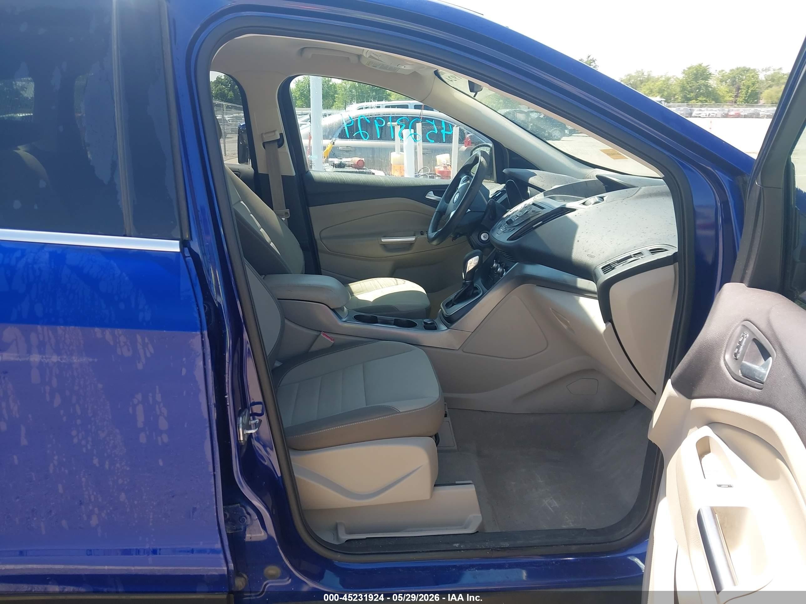 2013 Ford Escape Se Синий vin: 1FMCU0GX1DUB56370