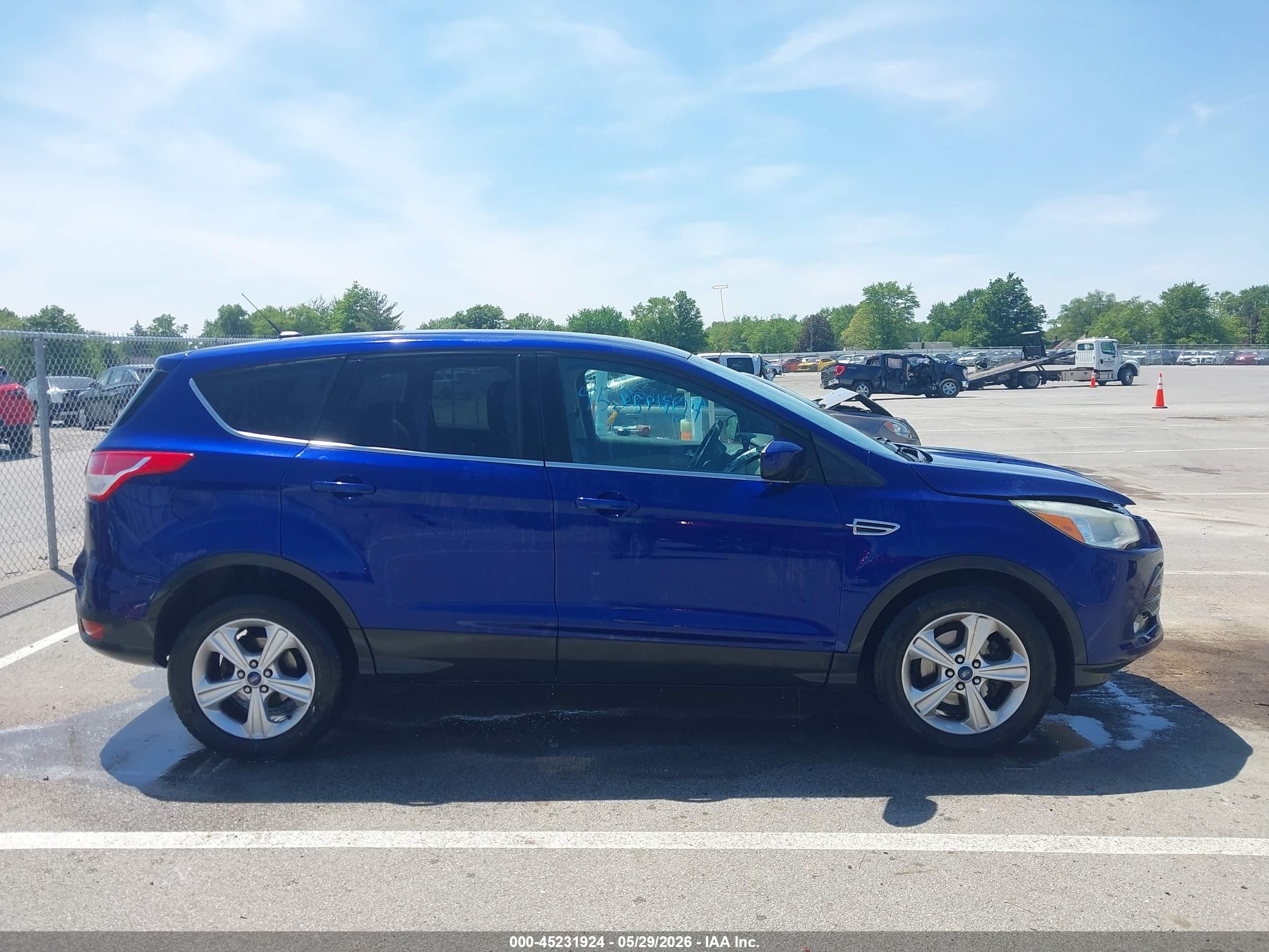 2013 Ford Escape Se Синий vin: 1FMCU0GX1DUB56370
