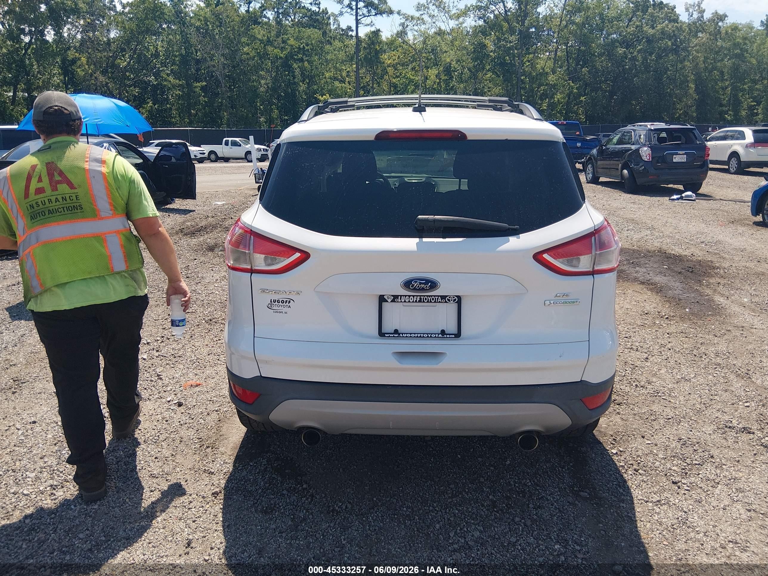 2013 Ford Escape Se Белый vin: 1FMCU0GX1DUB81382