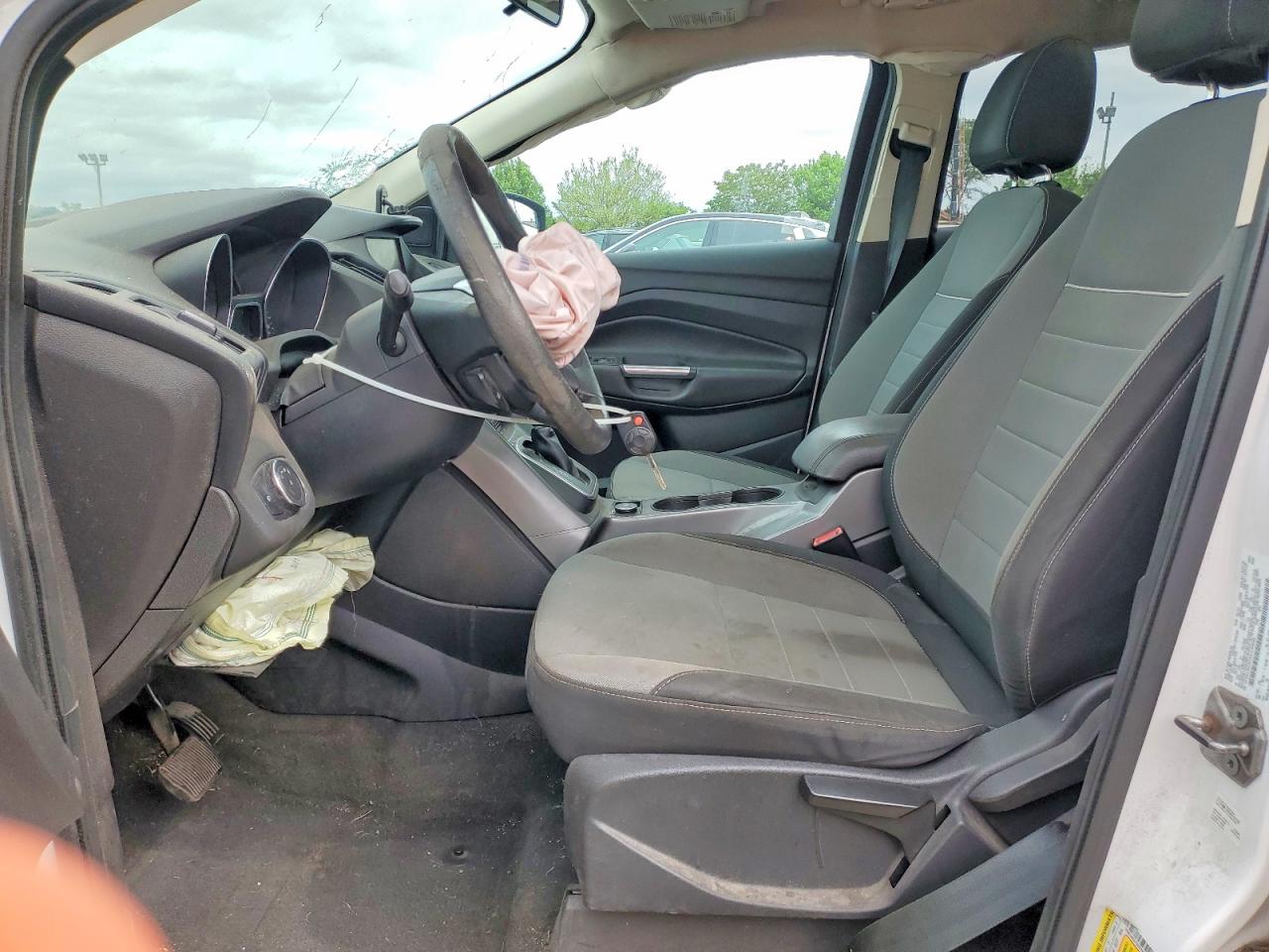 2013 Ford Escape Se White vin: 1FMCU0GX1DUC99643
