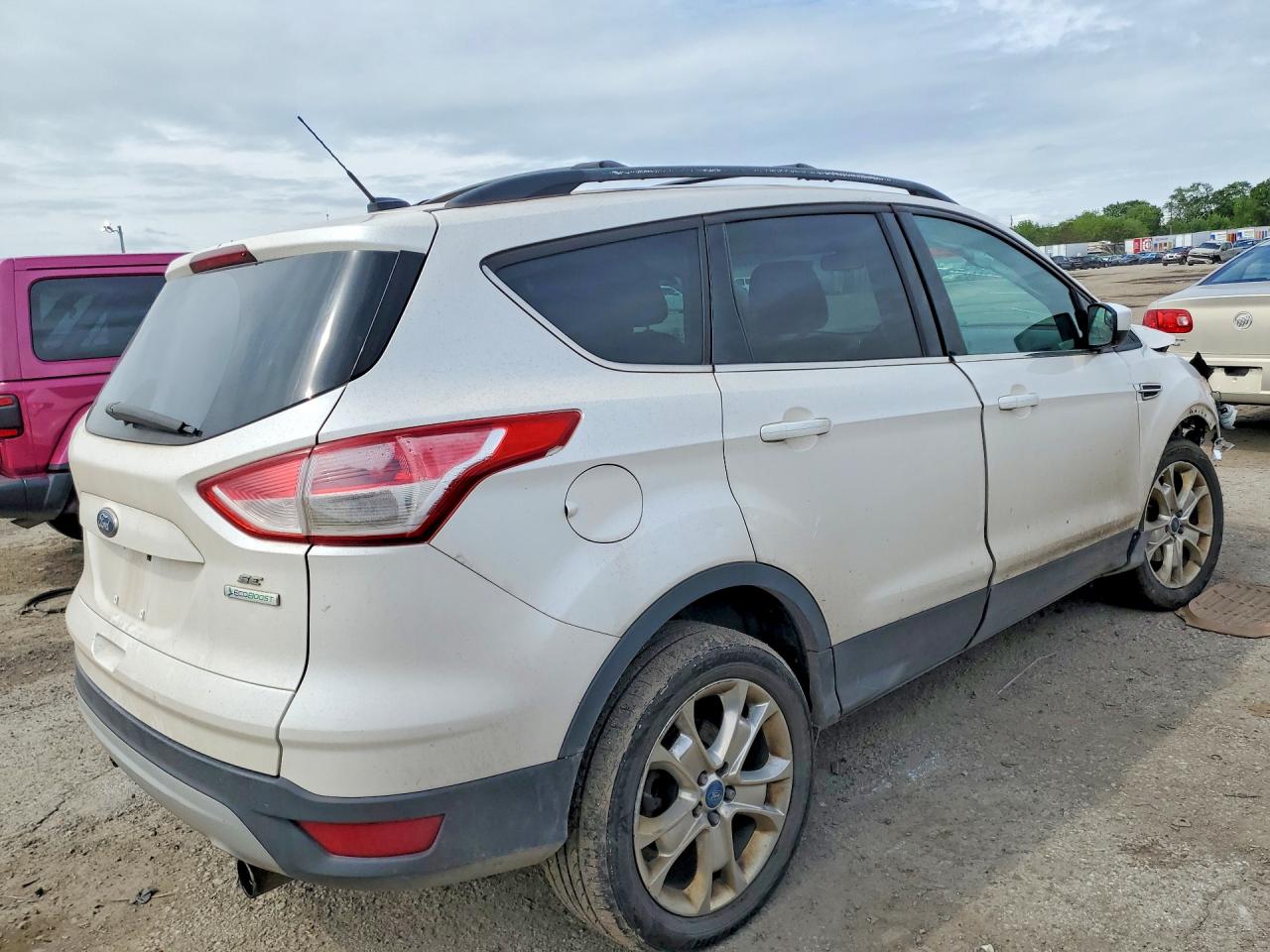 2013 Ford Escape Se White vin: 1FMCU0GX1DUC99643
