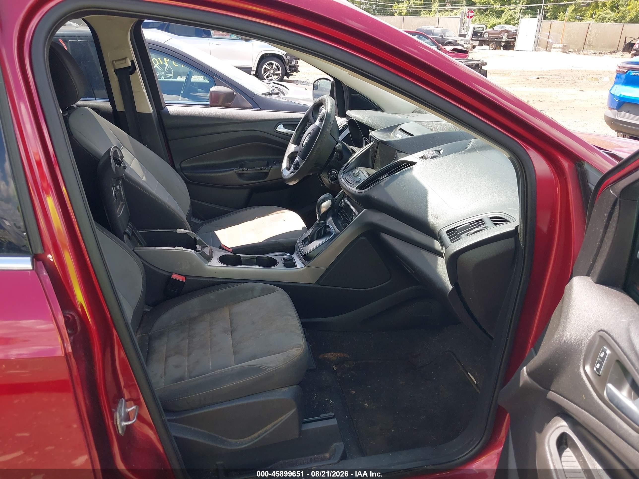 2014 Ford Escape Se Красный vin: 1FMCU0GX1EUA04106