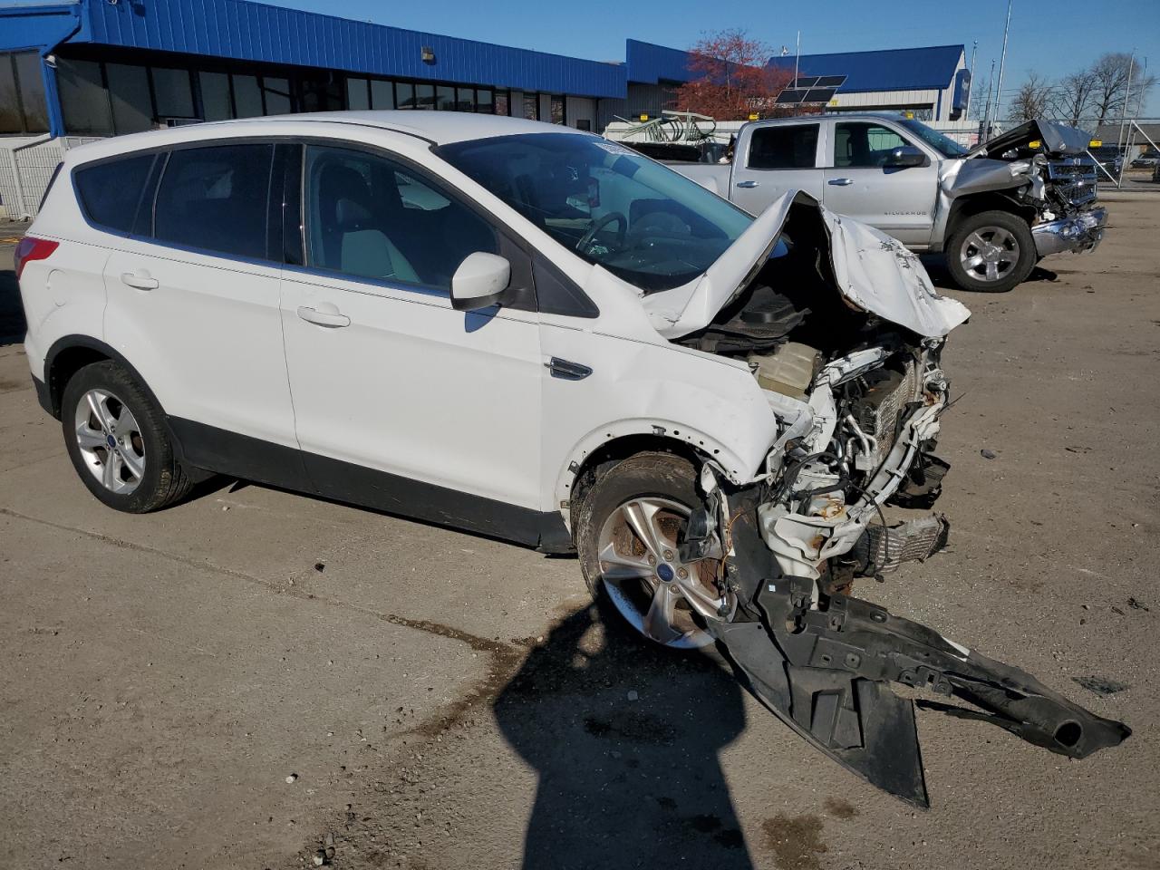 2014 Ford Escape White vin: 1FMCU0GX1EUA20001