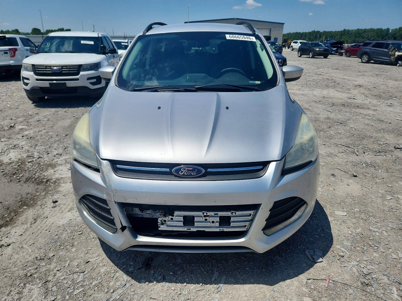 2014 Ford Escape Se Серебряный vin: 1FMCU0GX1EUA38241