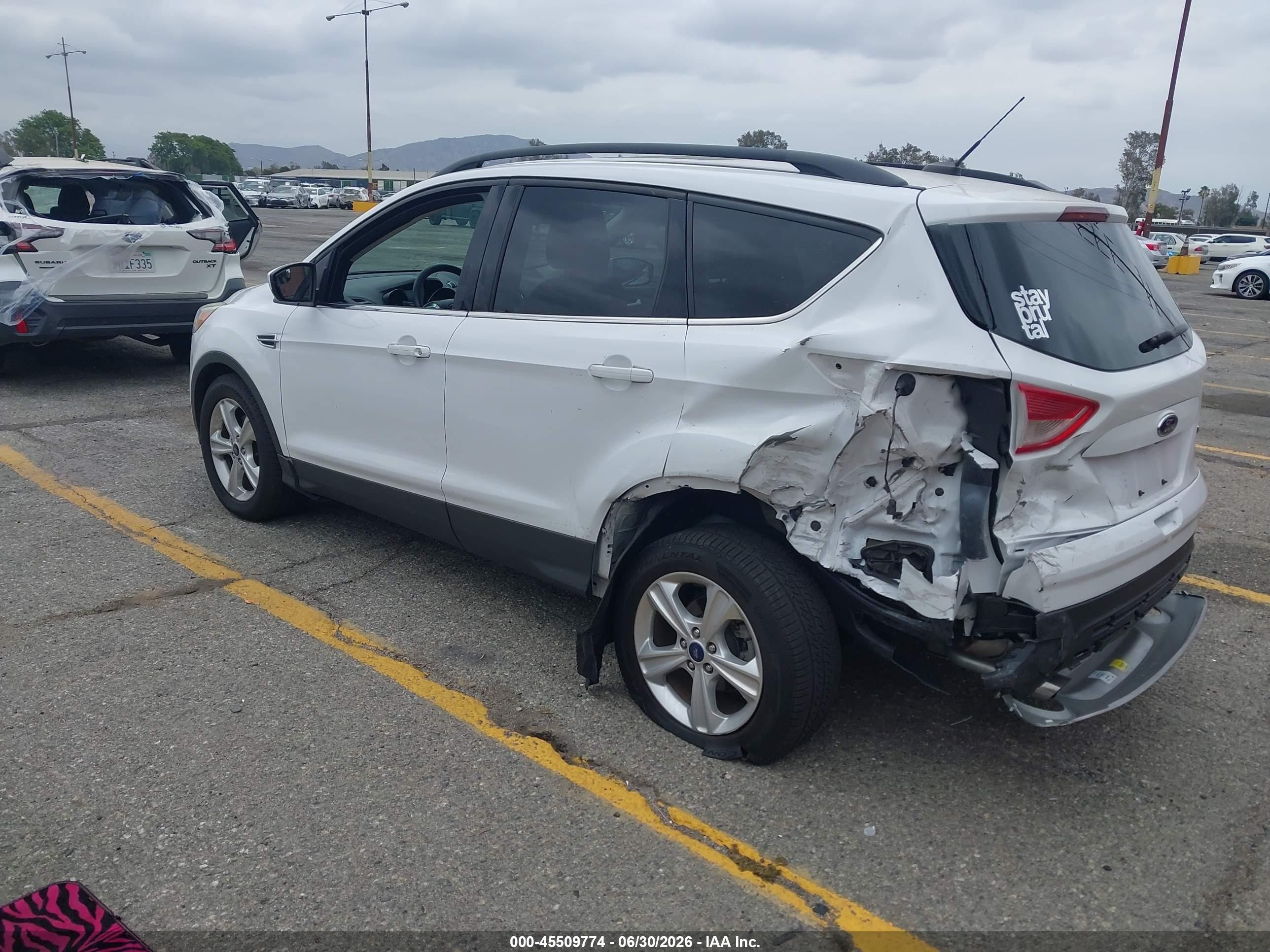 2014 Ford Escape Se White vin: 1FMCU0GX1EUA77508