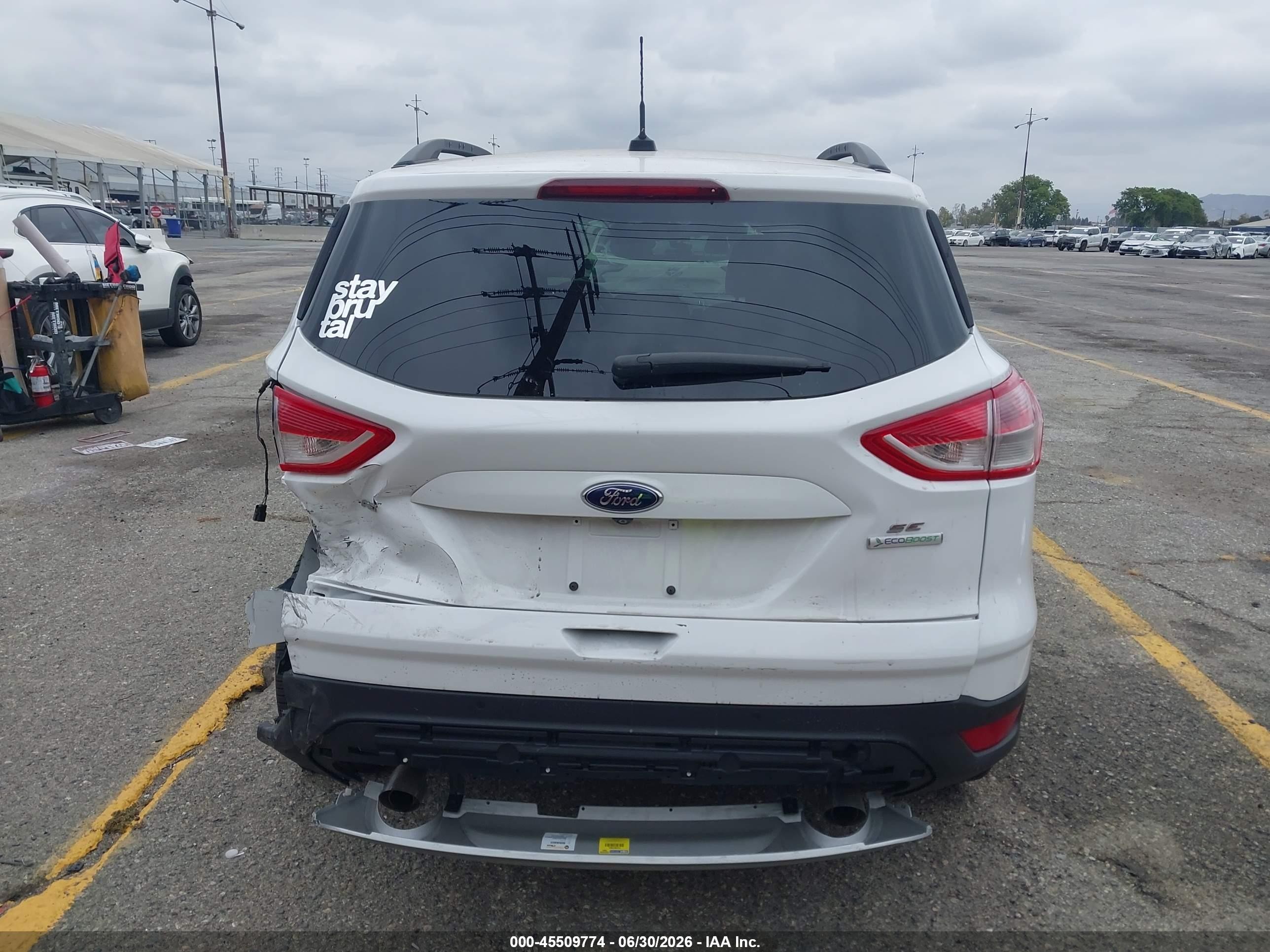 2014 Ford Escape Se White vin: 1FMCU0GX1EUA77508