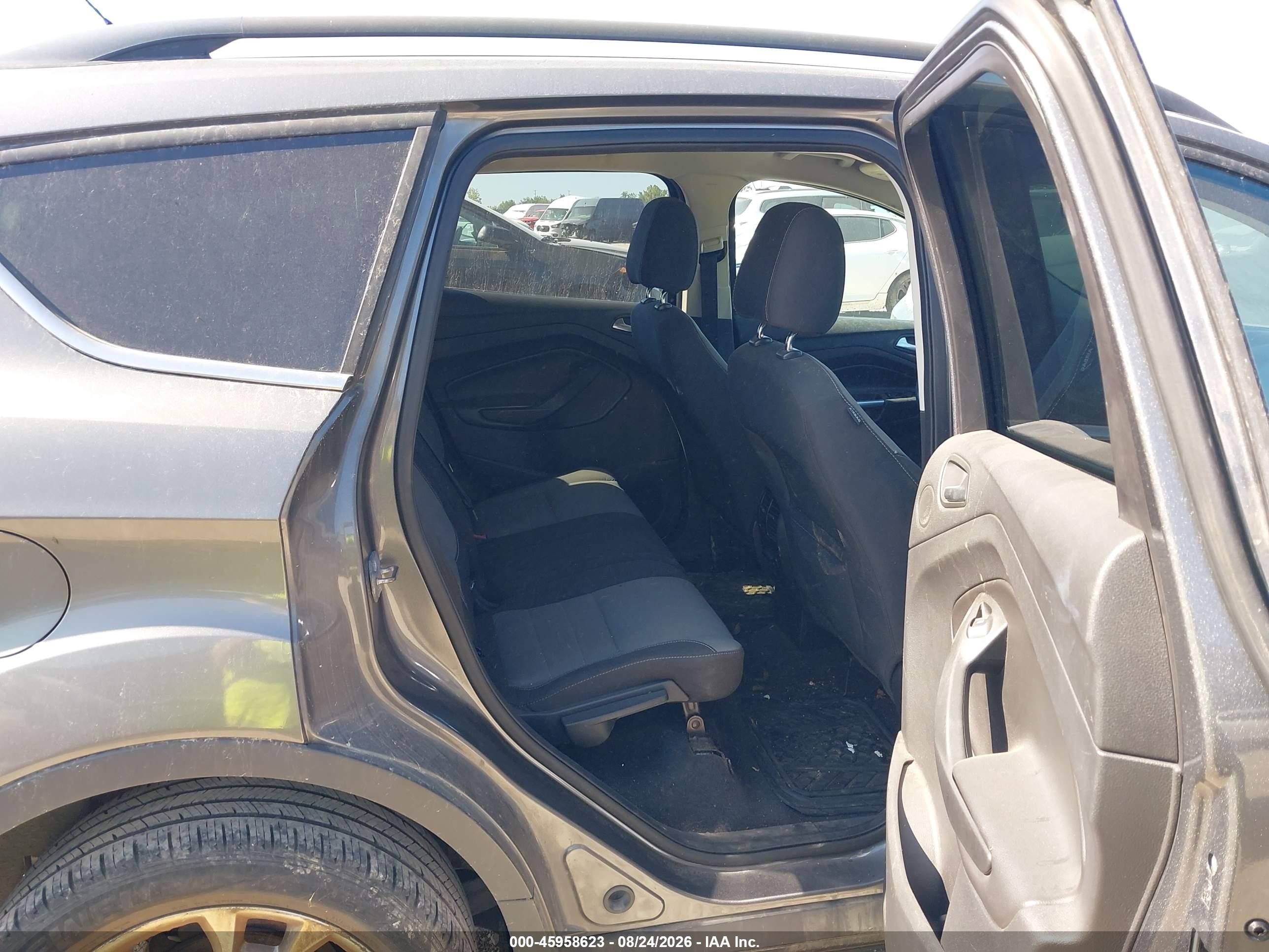2014 Ford Escape Se Gray vin: 1FMCU0GX1EUB06800