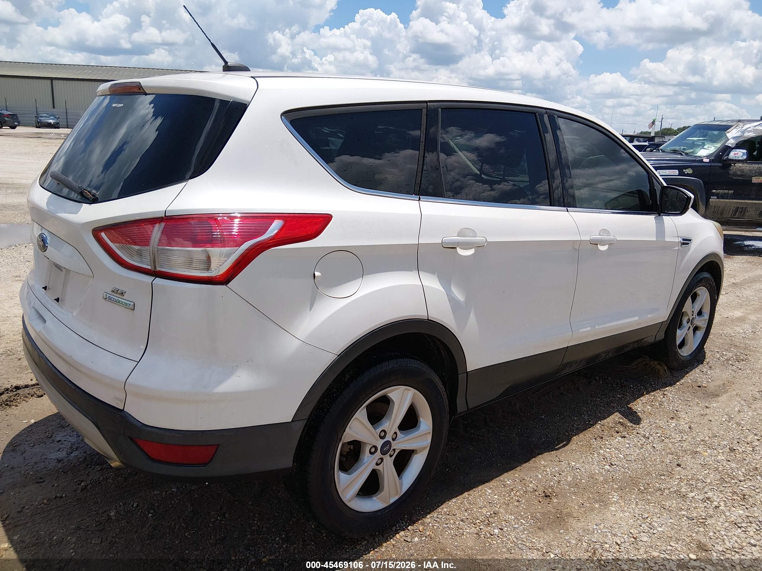 2014 Ford Escape Se White vin: 1FMCU0GX1EUB55110