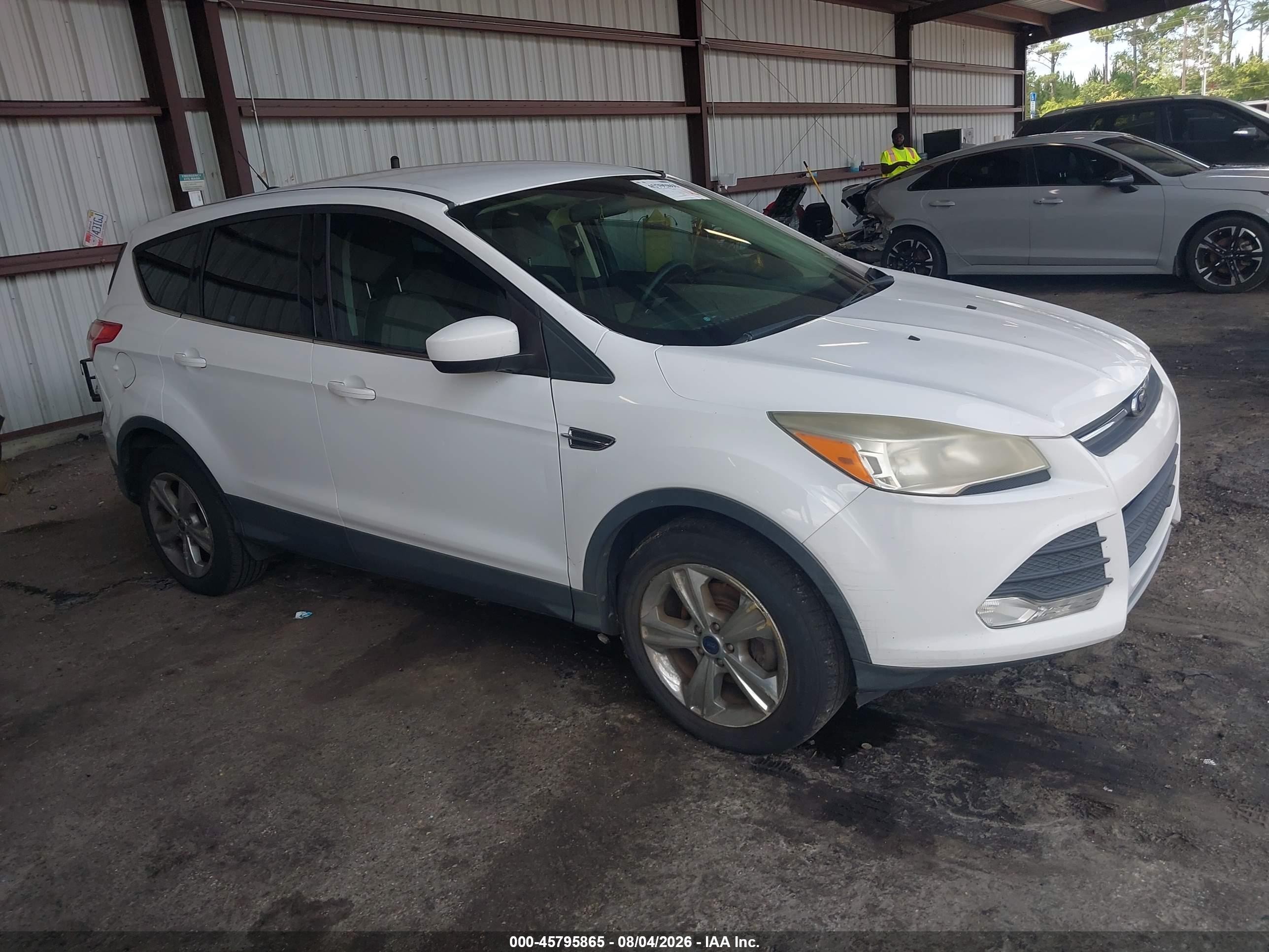 2014 Ford Escape Se White vin: 1FMCU0GX1EUC00613