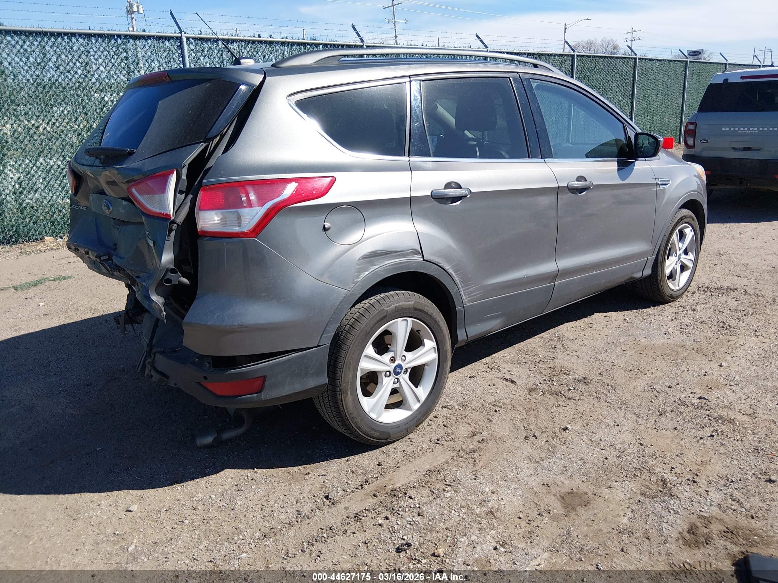 2014 Ford Escape Se Gray vin: 1FMCU0GX1EUC07366