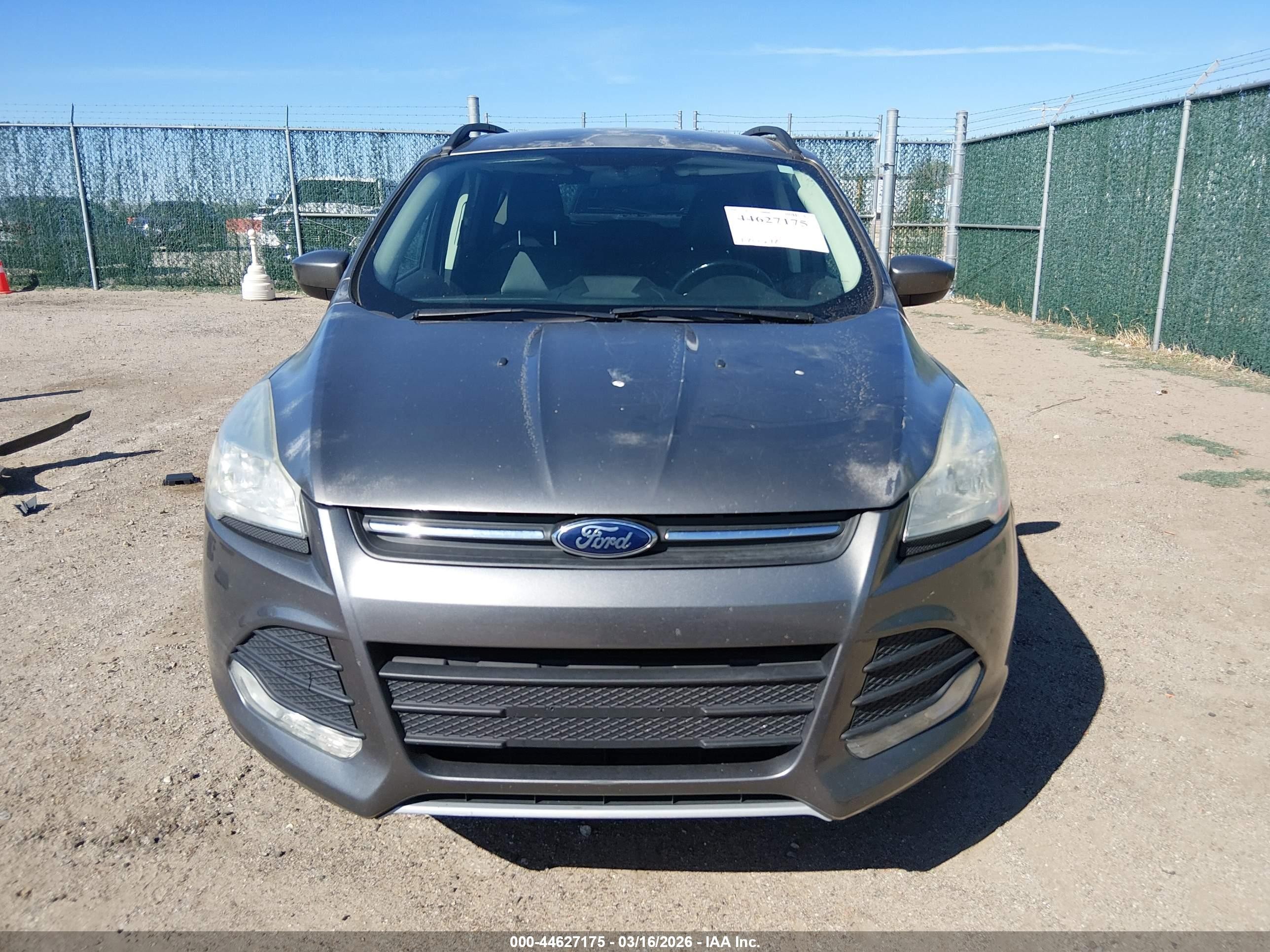 2014 Ford Escape Se Gray vin: 1FMCU0GX1EUC07366