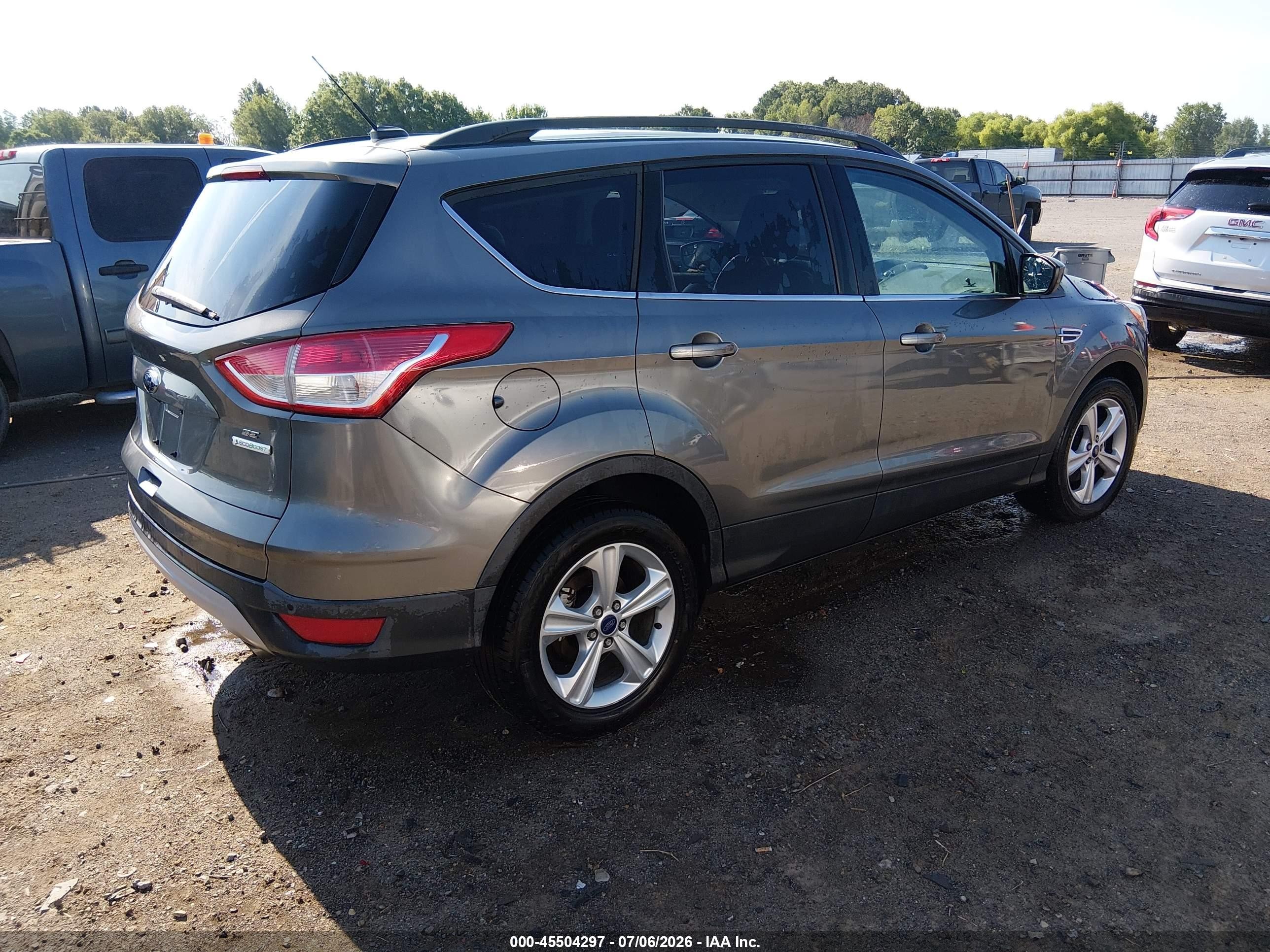 2014 Ford Escape Se Silver vin: 1FMCU0GX1EUC92063