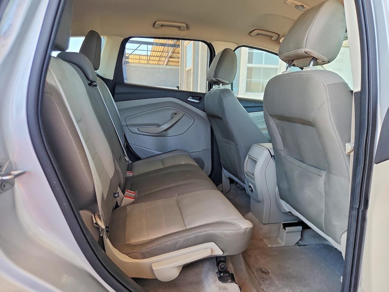 2014 Ford Escape Se Silver vin: 1FMCU0GX1EUD18709