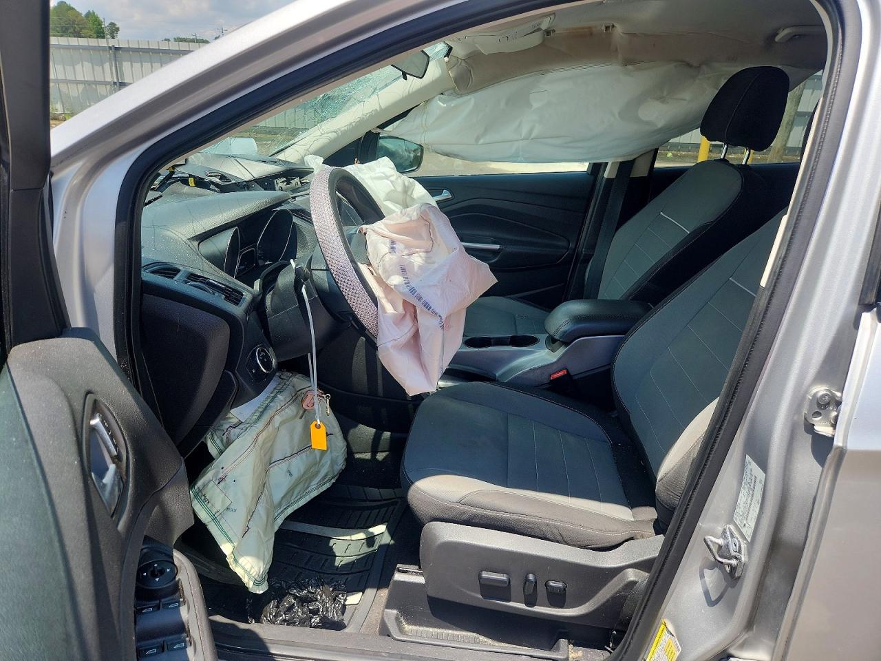 2014 Ford Escape Se Silver vin: 1FMCU0GX1EUE47503