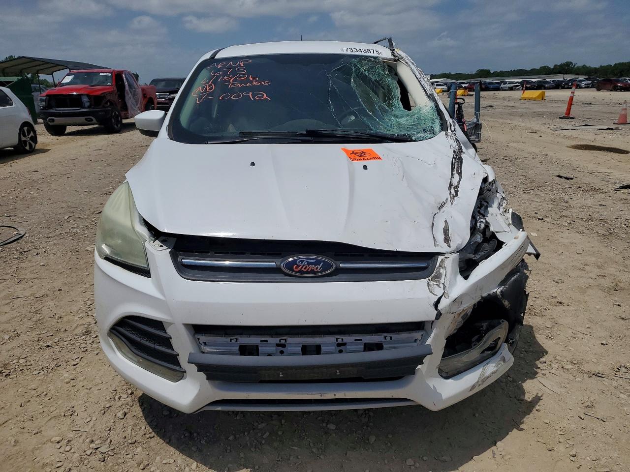 2015 Ford Escape Se White vin: 1FMCU0GX1FUB00092