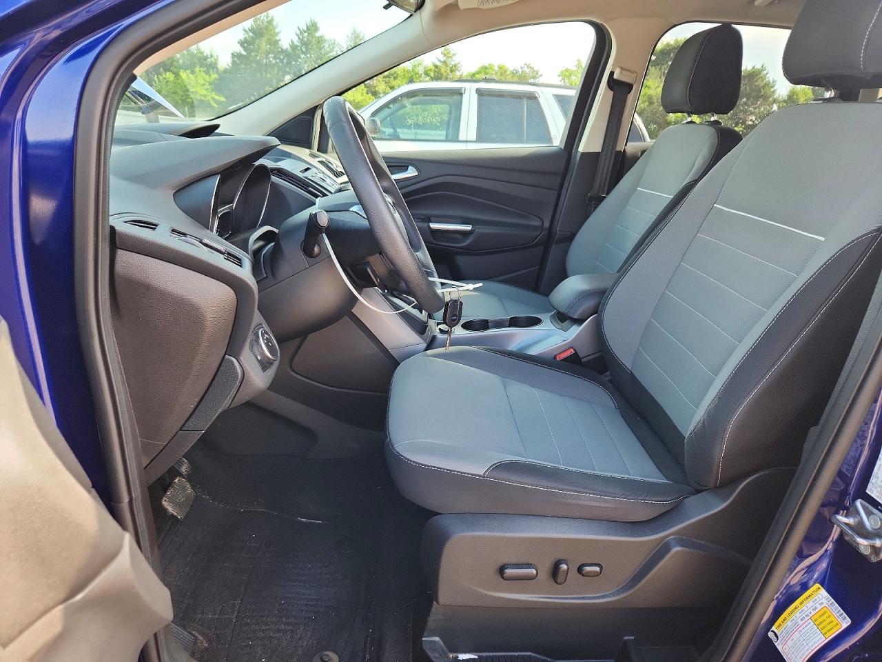 2015 Ford Escape Se Blue vin: 1FMCU0GX1FUB57845