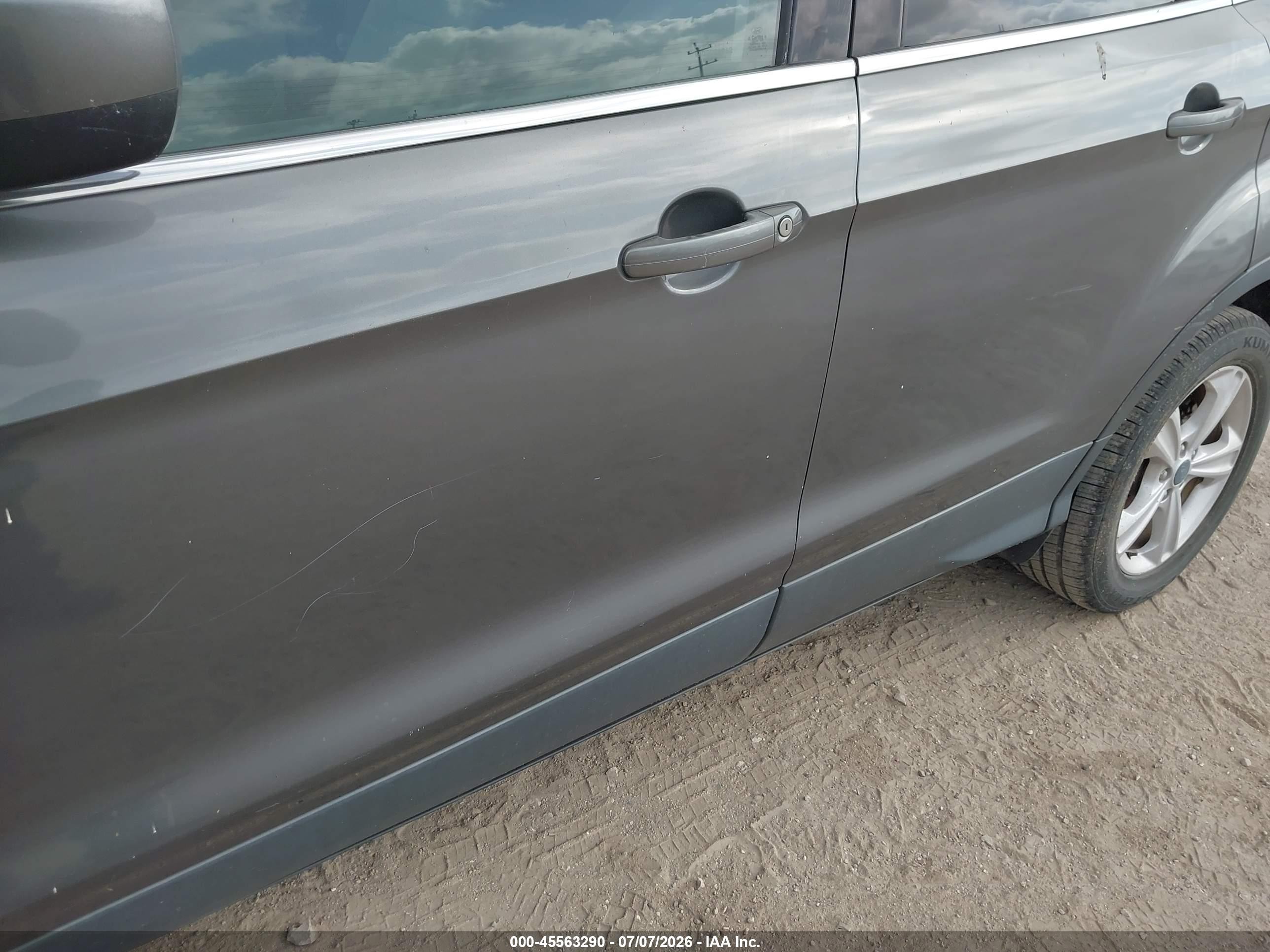2013 Ford Escape Se Gray vin: 1FMCU0GX2DUA39882