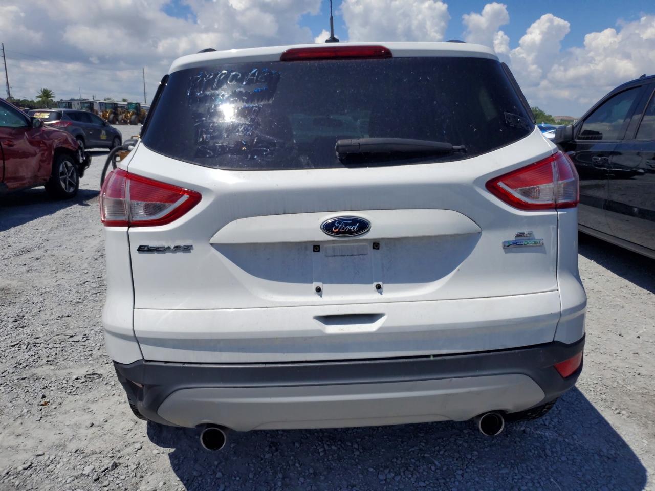 2013 Ford Escape Se White vin: 1FMCU0GX2DUA45830