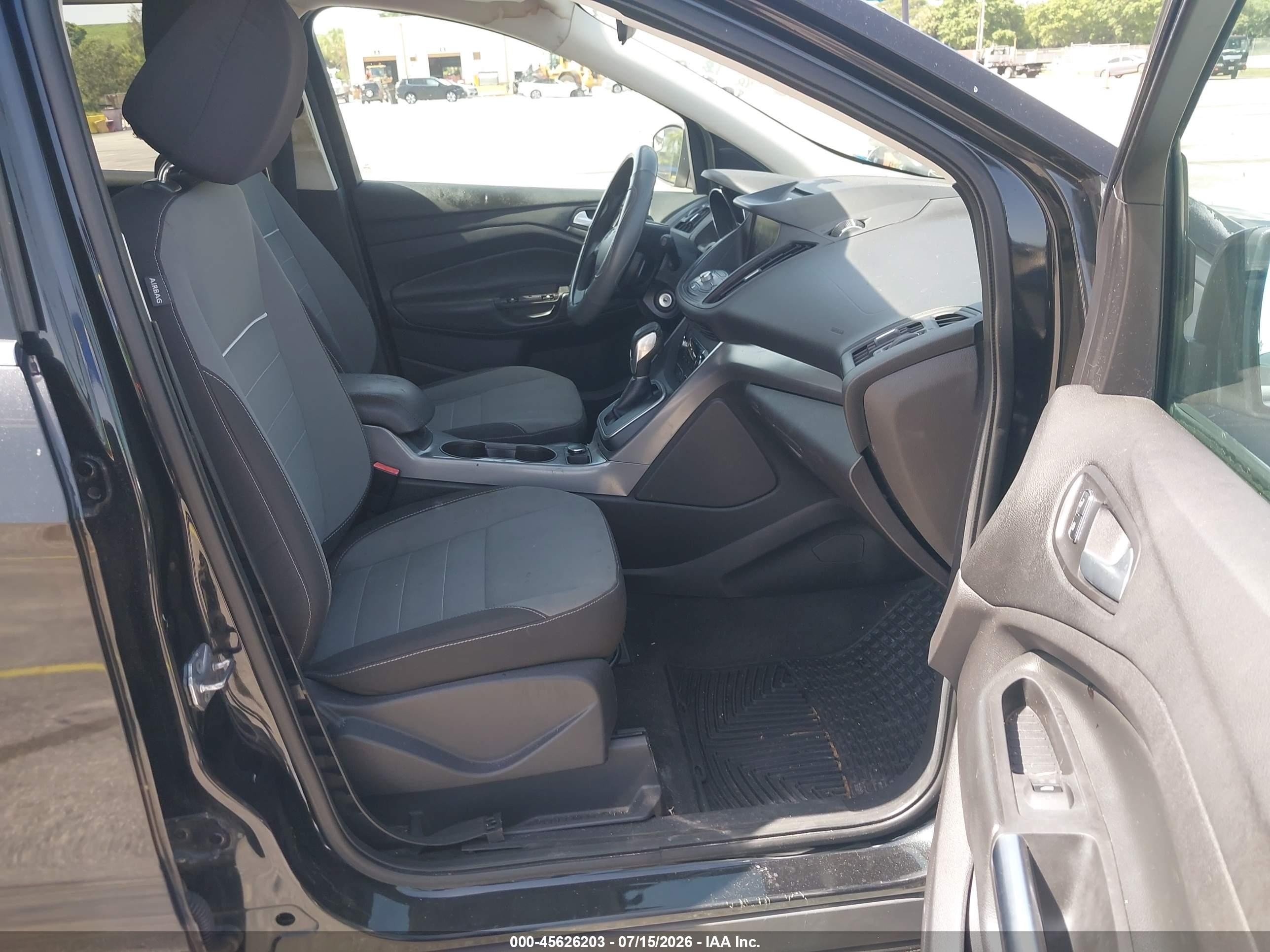 2013 Ford Escape Se Черный vin: 1FMCU0GX2DUB90981